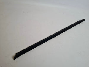 Original Audi A4 (8E/B6/B7) Tür Fenster Dichtung Leiste Links Hinten 8E0839479