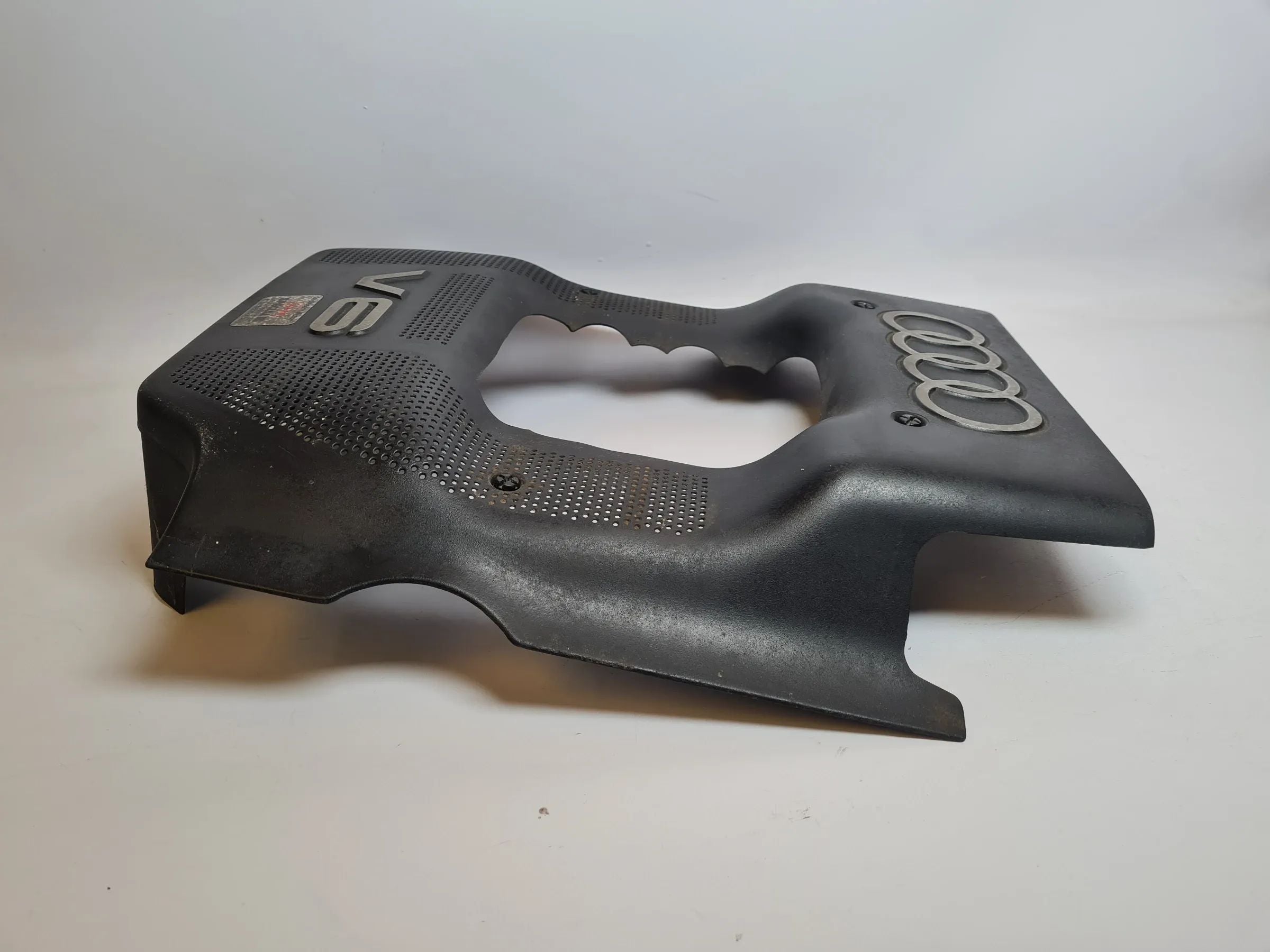 Original Audi A6 (4B2/4B4) 2.4 V6 Motorabdeckung 078103927F