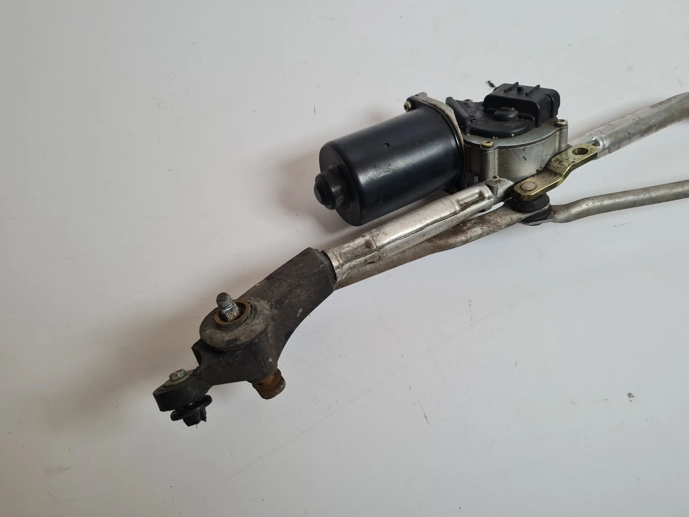 Original Opel Astra G (T98) Wischermotor / Wischergestänge Vorne 404.387