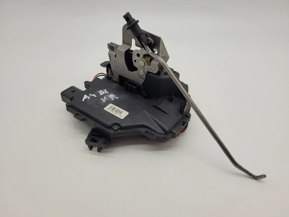 Original Audi A4 (8E/B6/B7) Türschloss/Verriegelung Rechts Vorne 8E1837016C