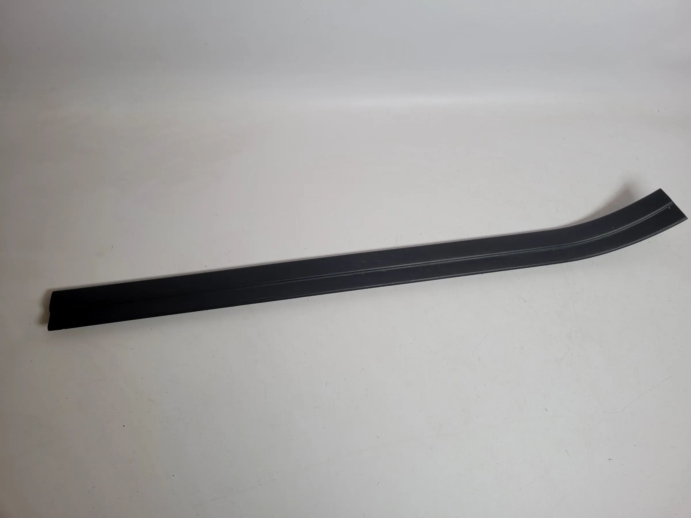 Original BMW X5 (E53) Einstiegsblende Kick Trim Vorne Rechts 8402108