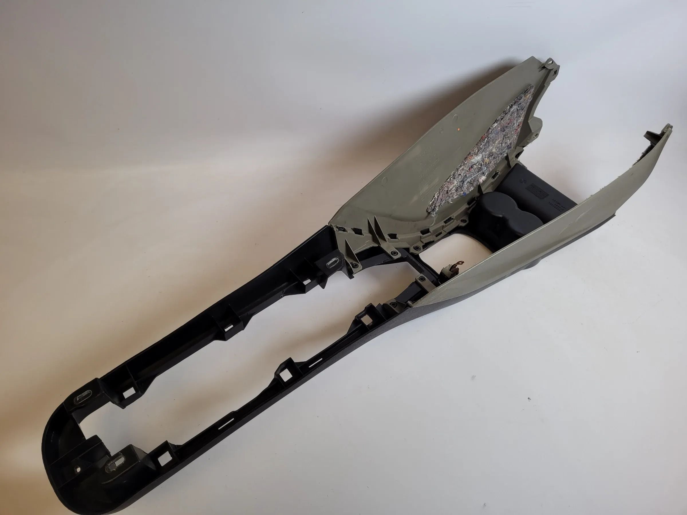 Original Fiat Punto Grande (199) Verkleidung Mittelkonsole 735394636