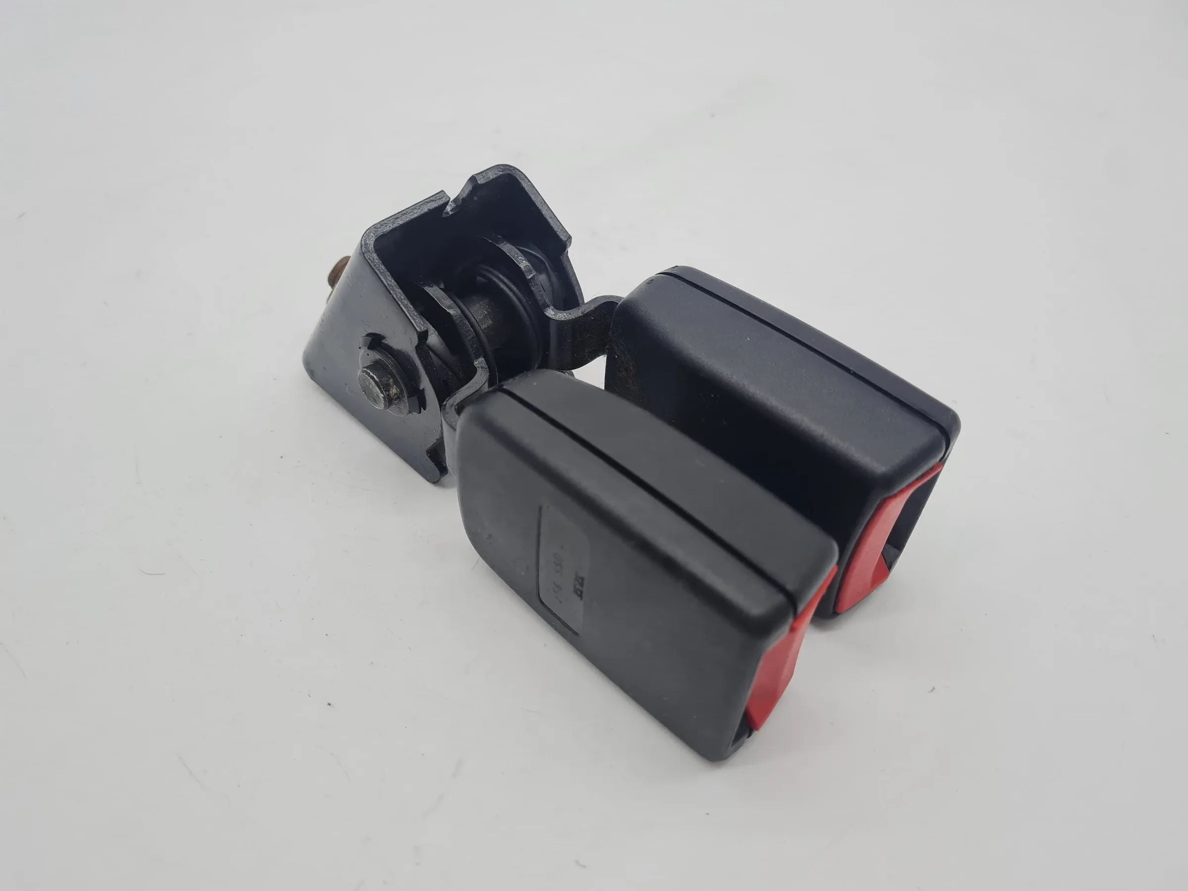 Original Mini One (R50/R53) Doppelgurtschloss Hinten Mitte 7055957
