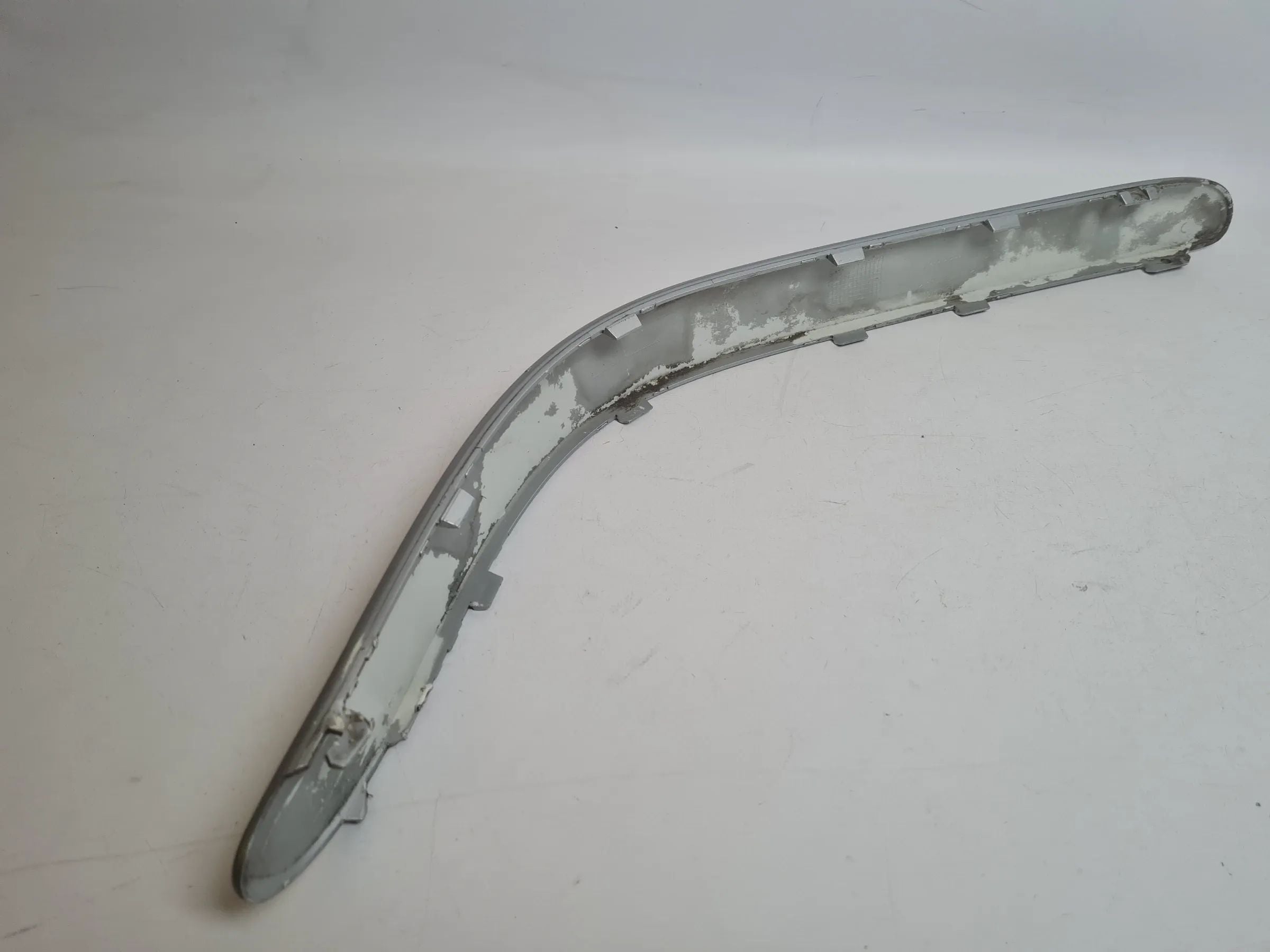 Original Mercedes-Benz C-Klasse (W203) Zierleiste Stoßstange Links, A2038854321