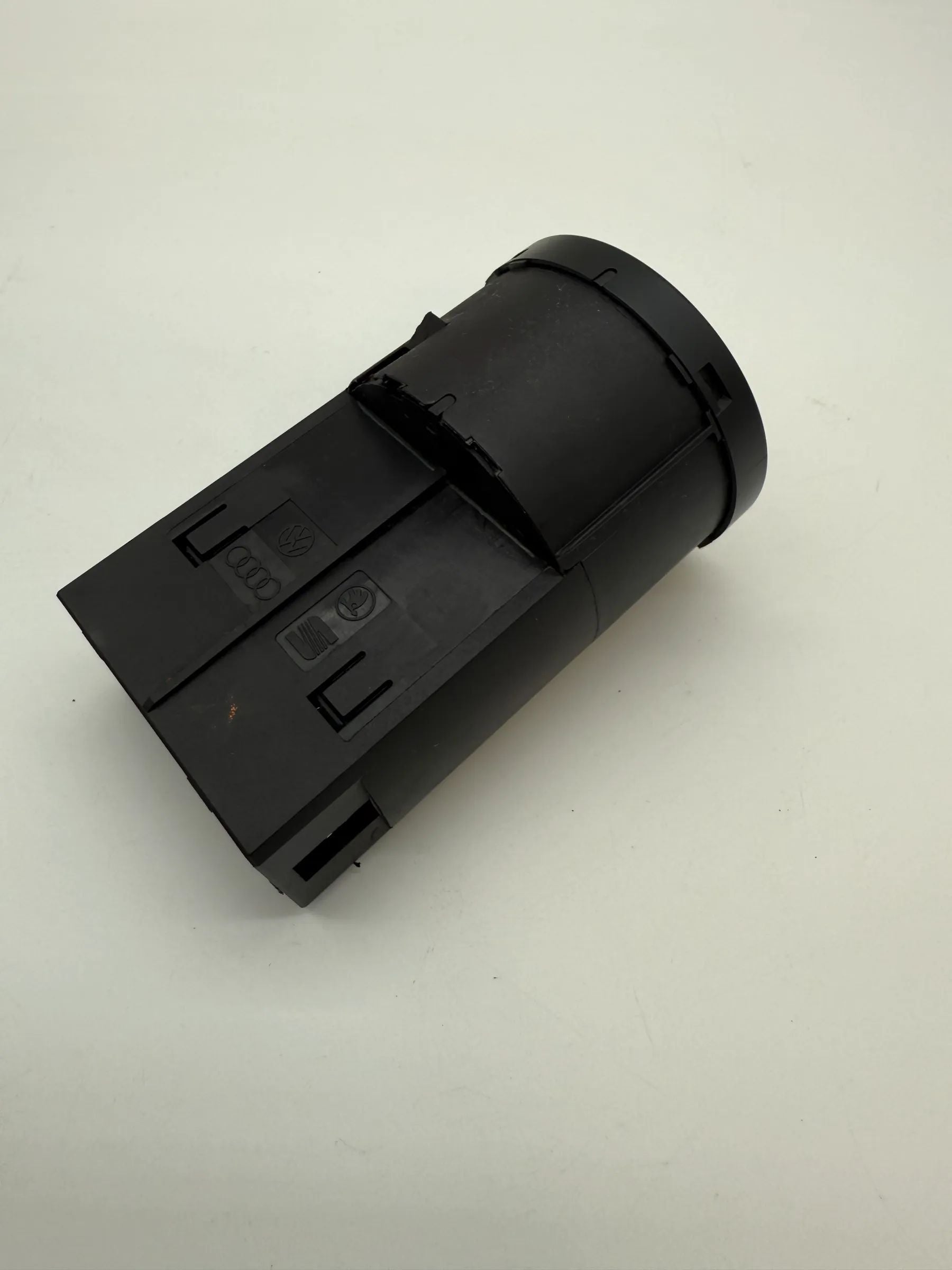 VW Golf 1.9 SDI 1 J Przełącznik świateł TC41C0941531A 39556