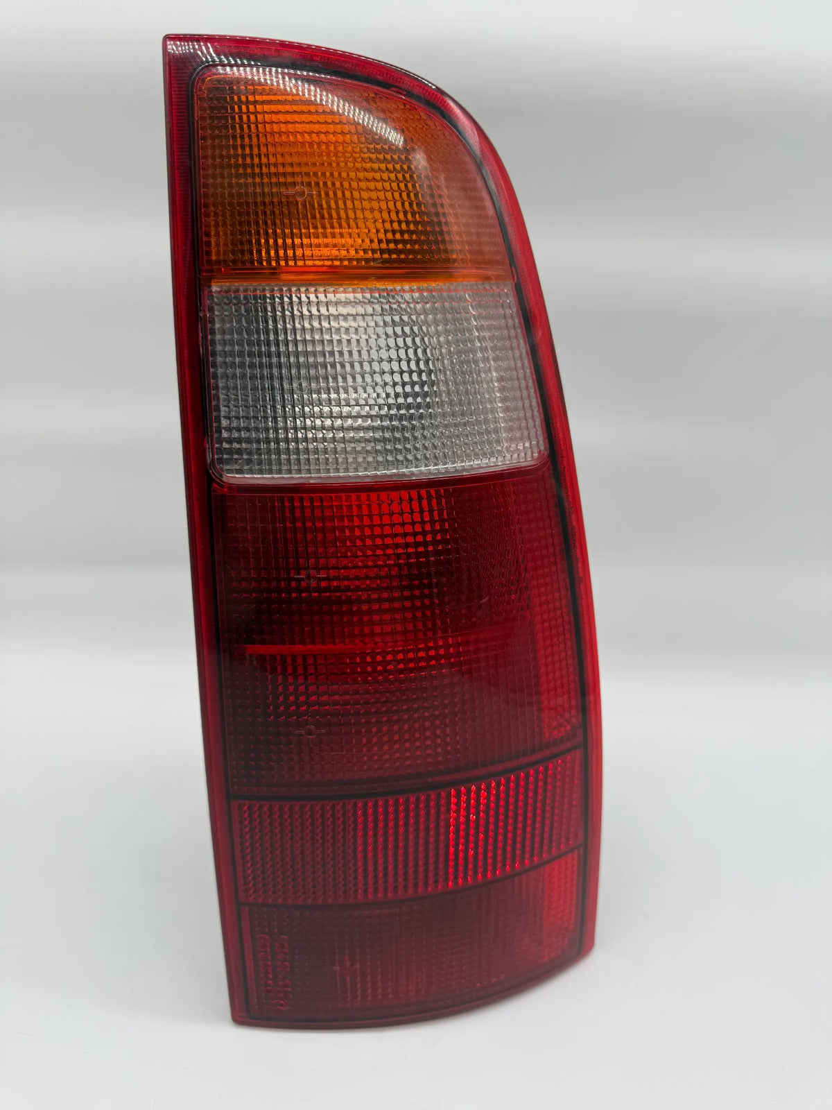 Originele VW Polo Seat Cordoba 6K Achterlicht Rechts 6K0945112