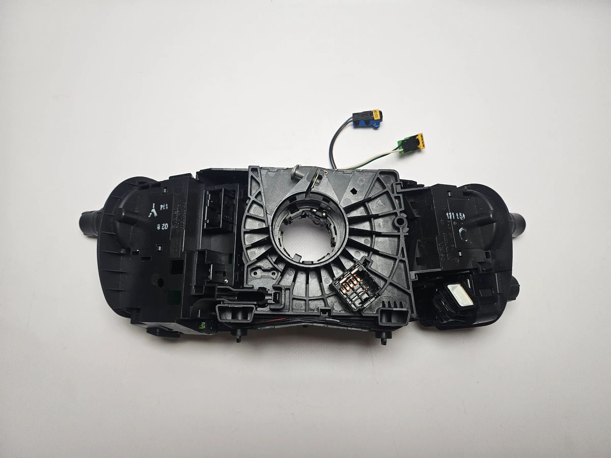 Оригинальный подрулевой переключатель Renault Grand Scenic II JM с контактным кольцом 8200220458 | Auto-veritas