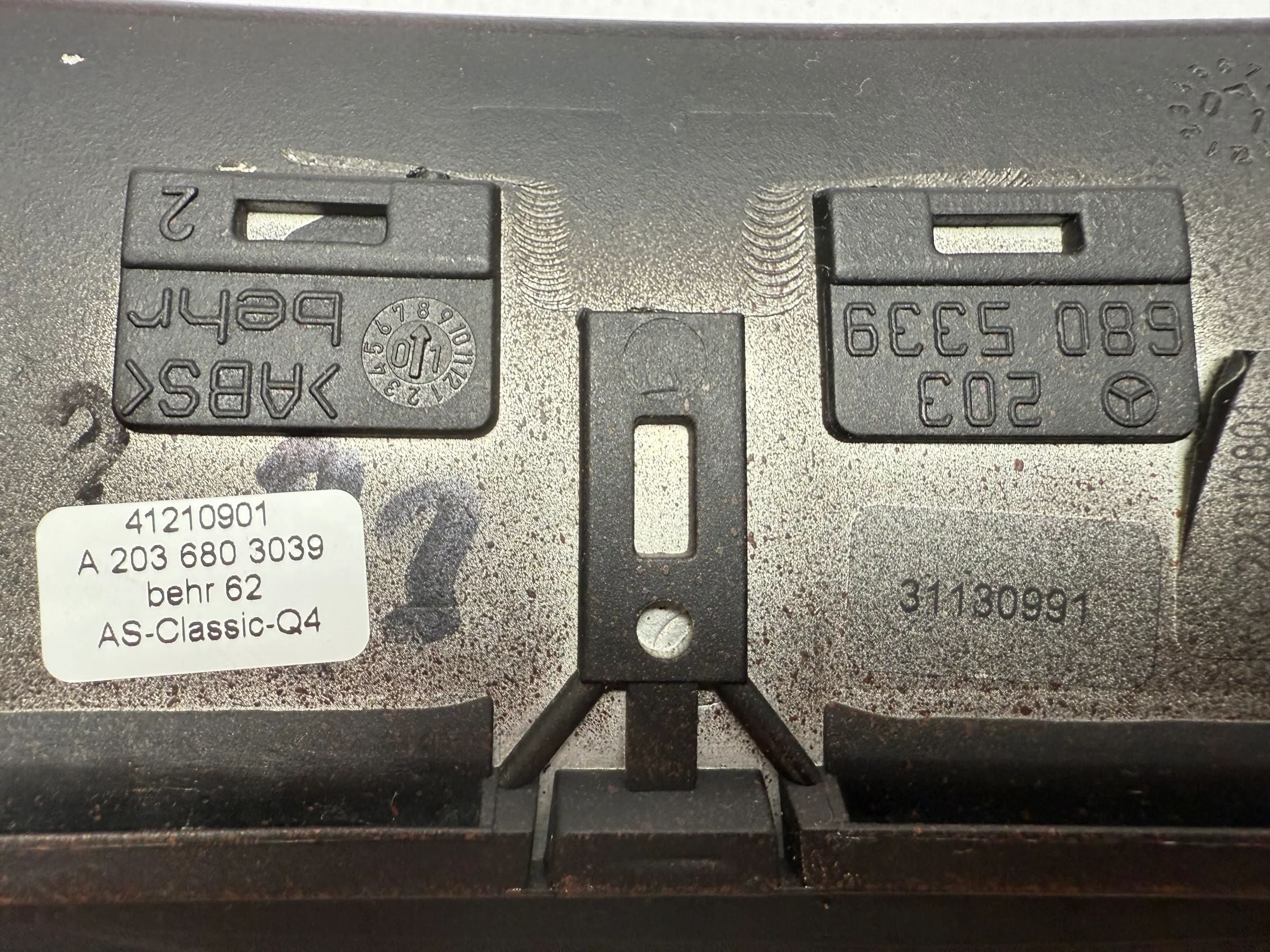 純正 Mercedes-Benz Cクラス A2036803039 木目灰皿パネル