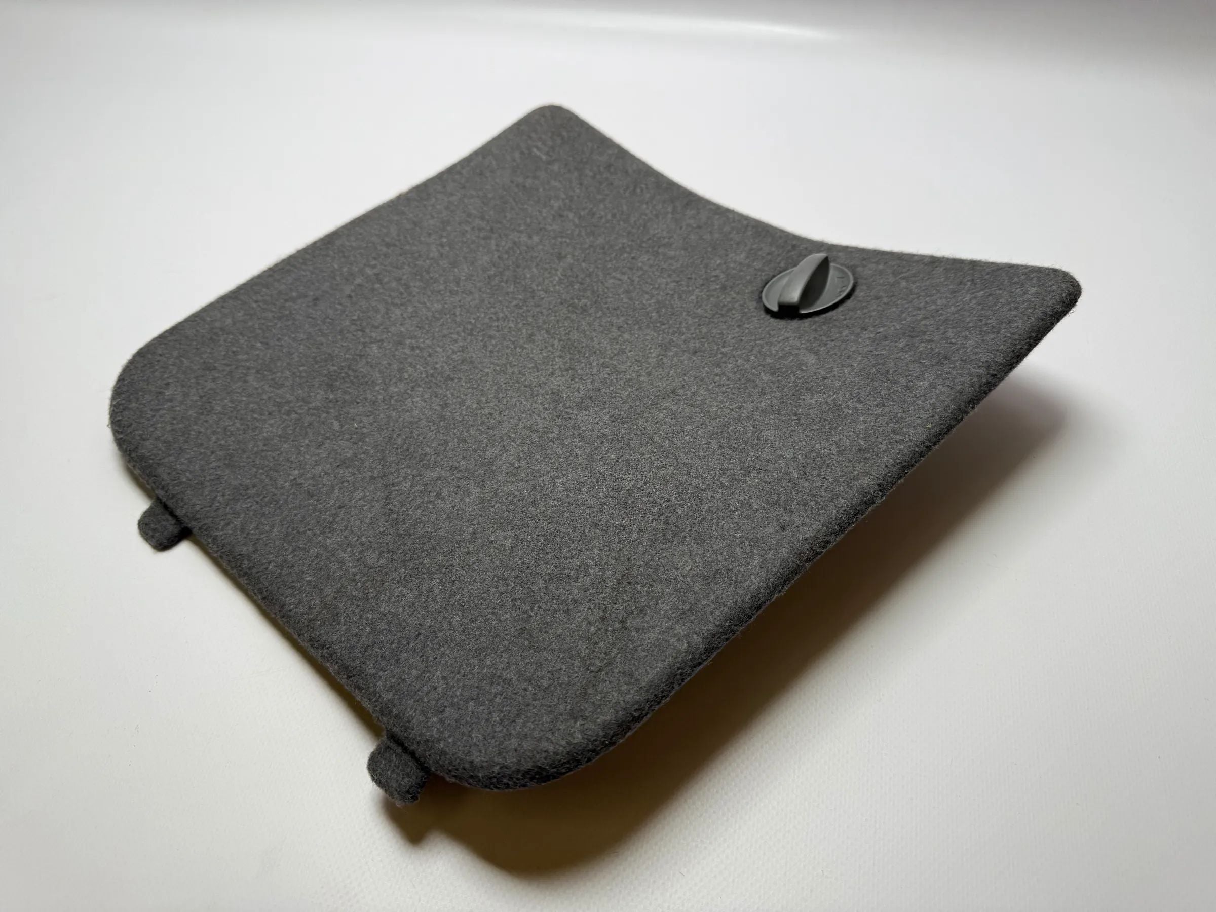 Orijinal Mazda 6 Bagaj Kapağı / Sol Yan Kaplama GJ6J688V1