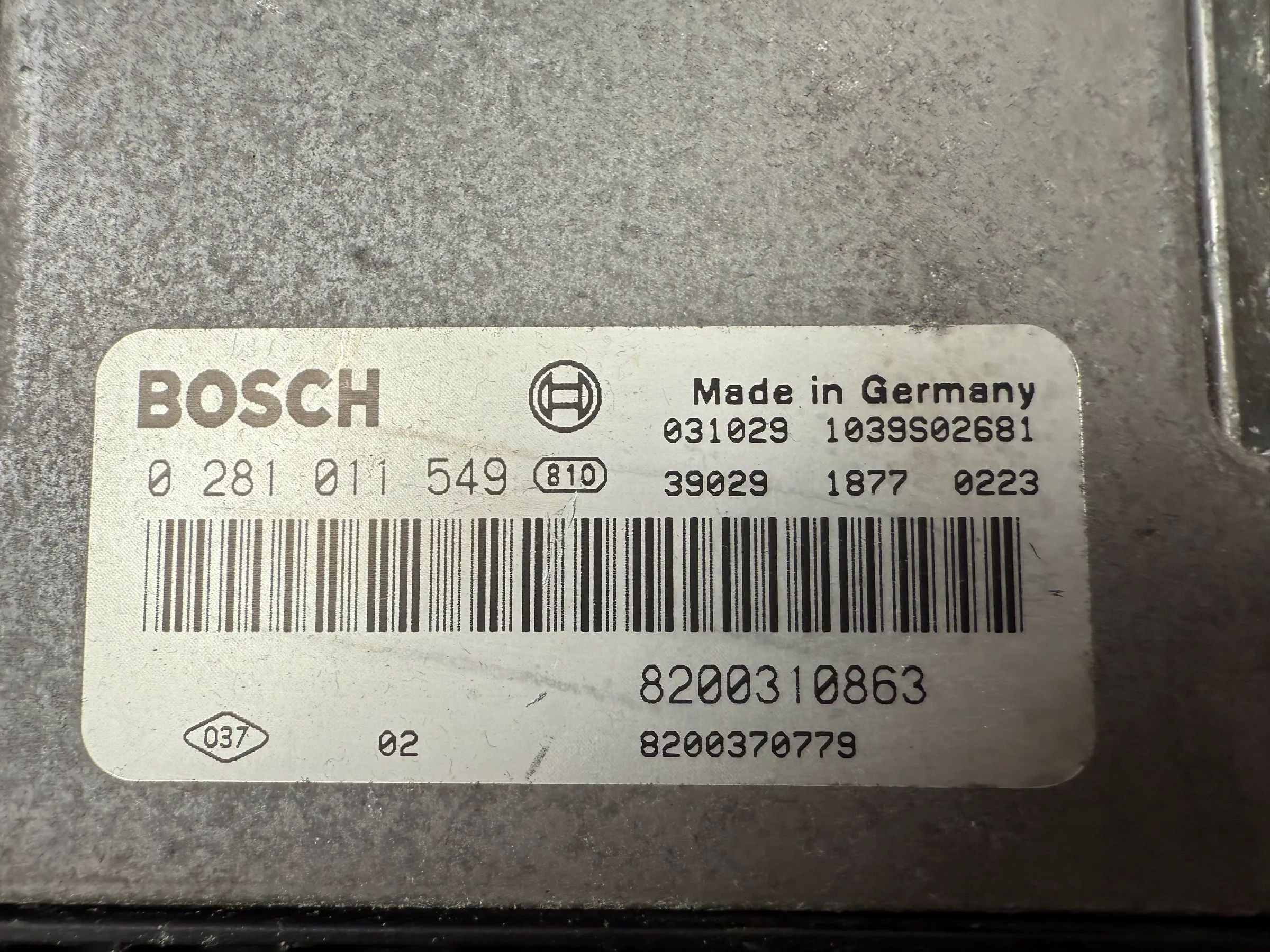 Originele Renault Megane Motorbesturingseenheid ECU 8200310863 / 0281011549