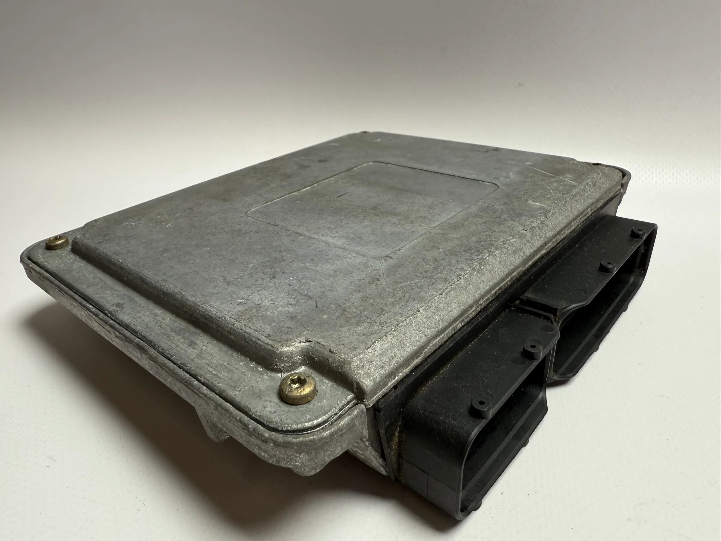 Original VW Golf 4 IV / Bora engine control unit 036906034BB 