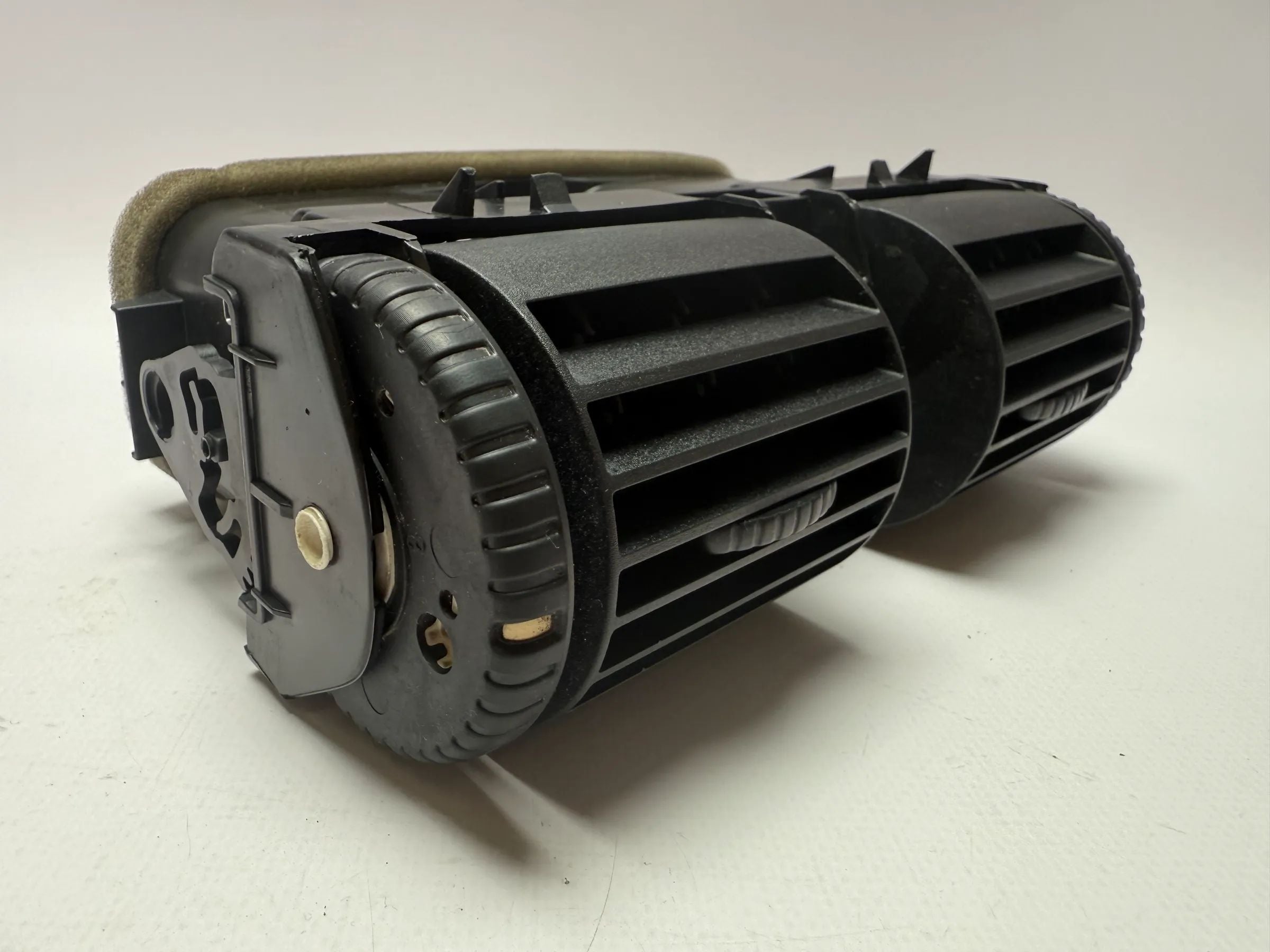 Bocchetta Aria Originale Opel Astra G Doppia Griglia Ventilazione Anteriore 90560344