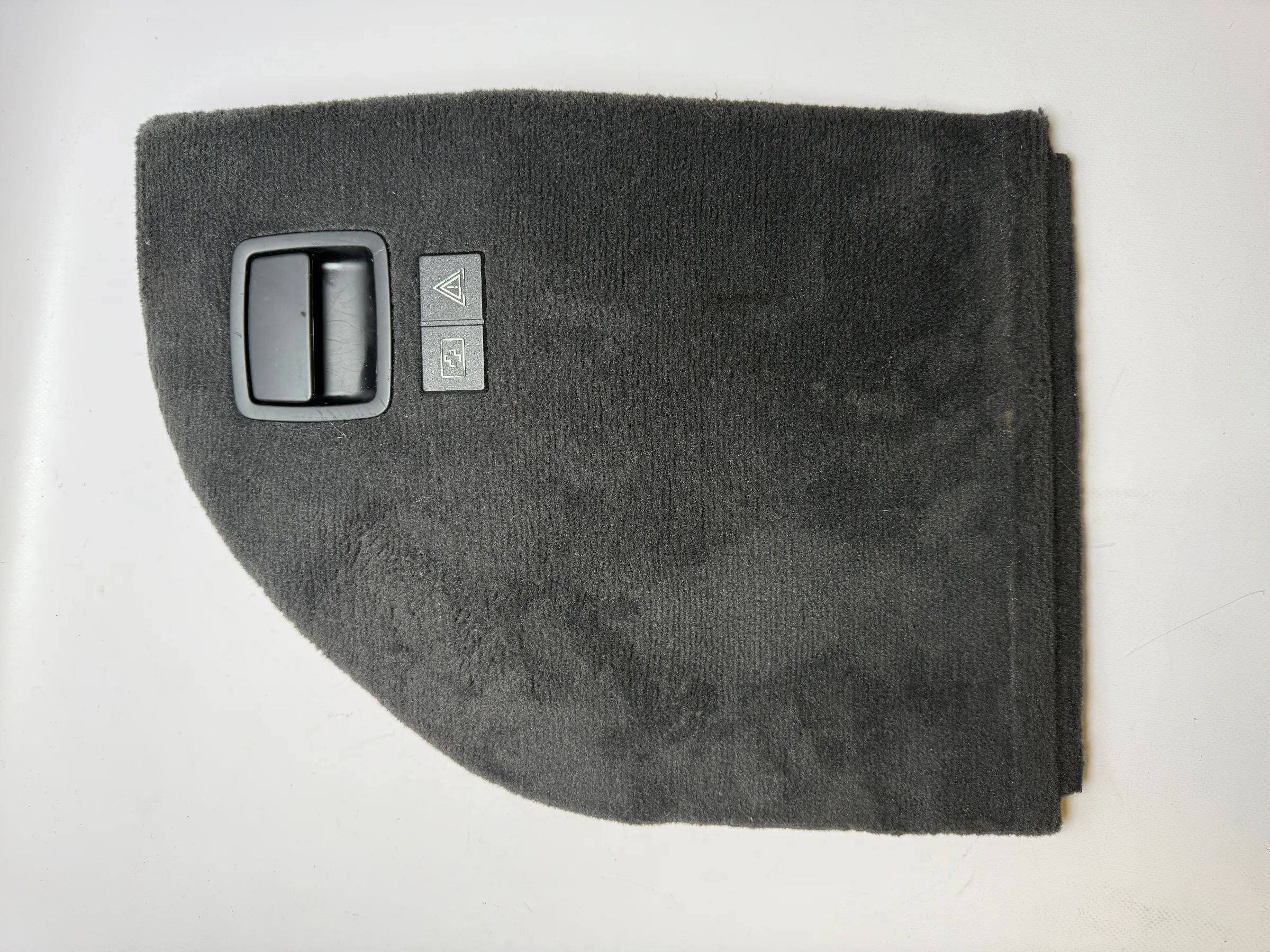 Оригинальная левая накладка крышки BMW 3 серии E91 Touring 51477068881