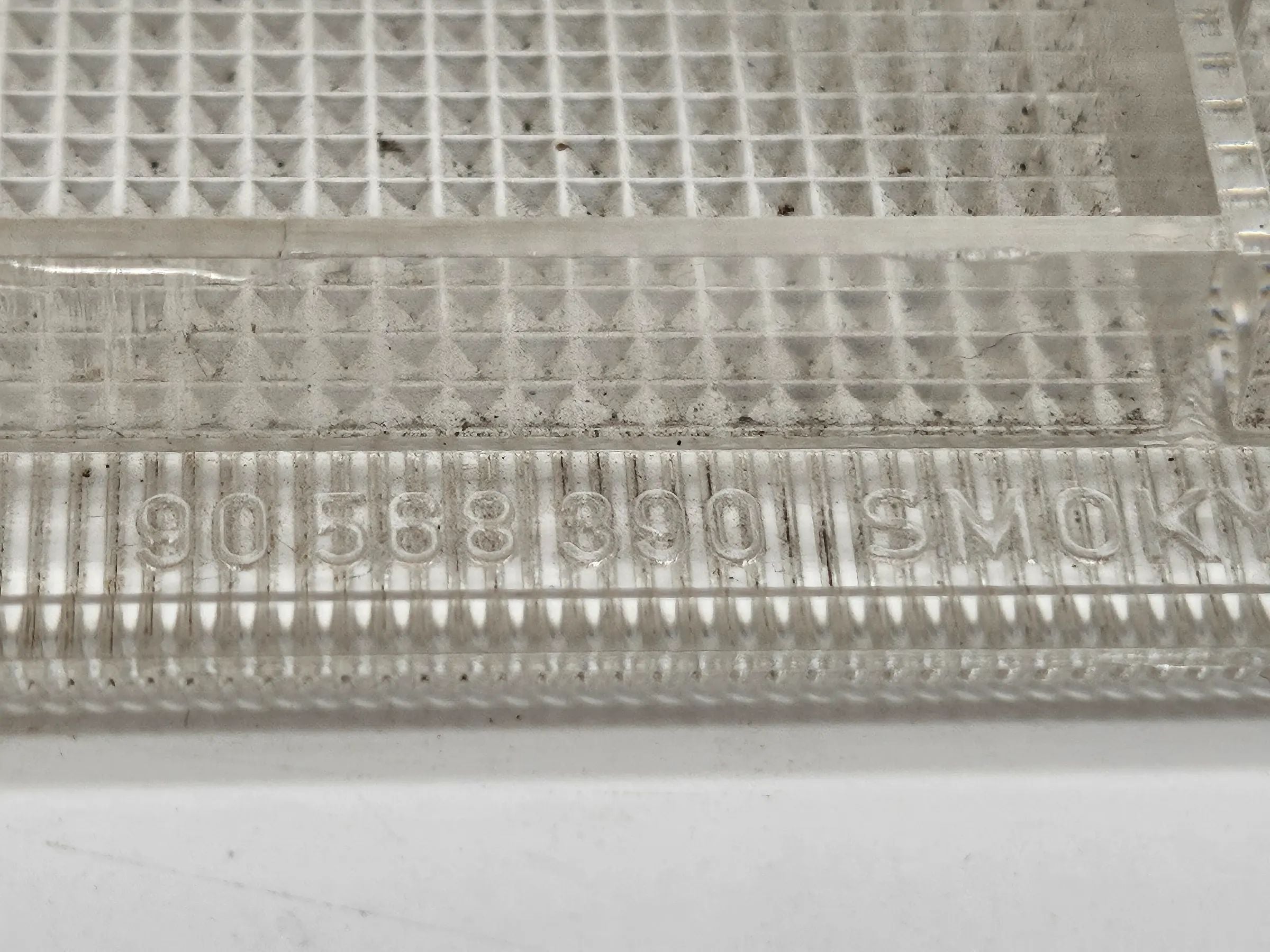 Оригинальная внутренняя подсветка Opel Вектра Б GM 90568390 Smokey