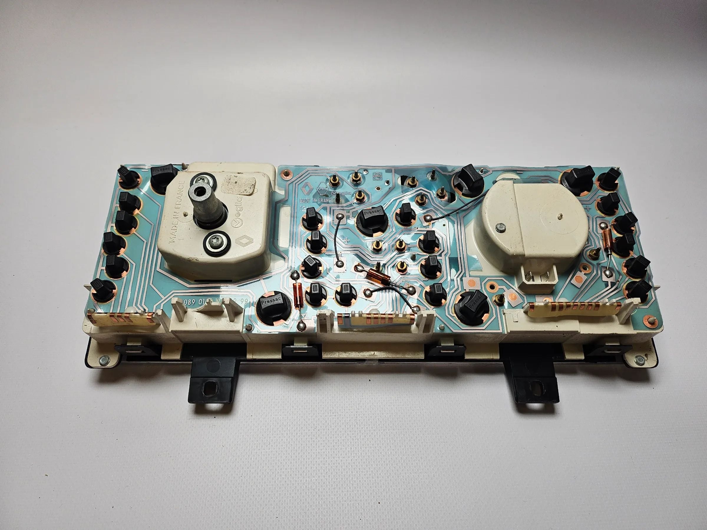 Tacómetro original cuadro de instrumentos RENAULT CLIO I (B C57 5 357) 1.2 195089 01