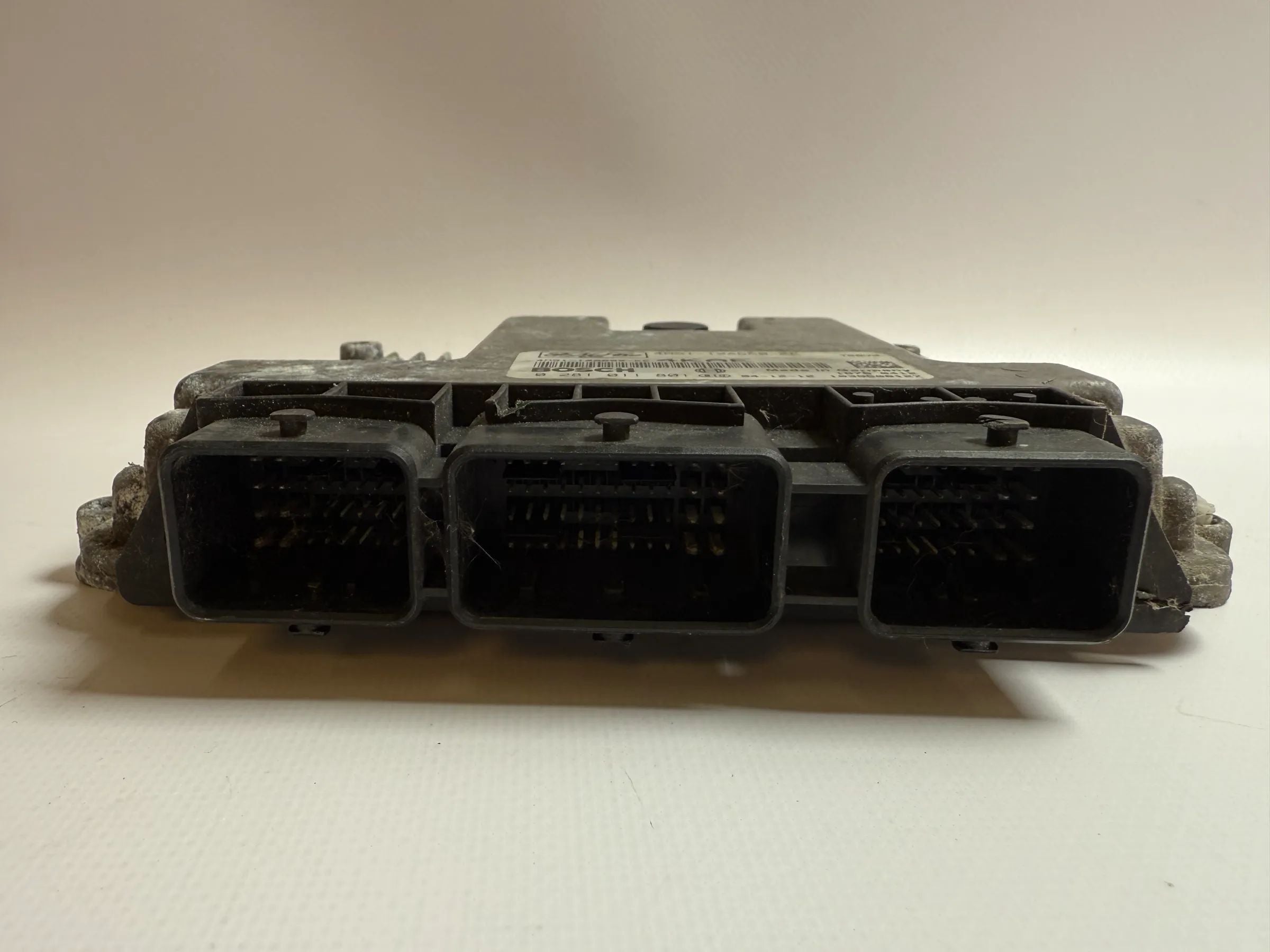 Genuine Ford Focus MK2 1.6 TDCi Engine Control Unit 0281011801 4M51-12A650-KE 