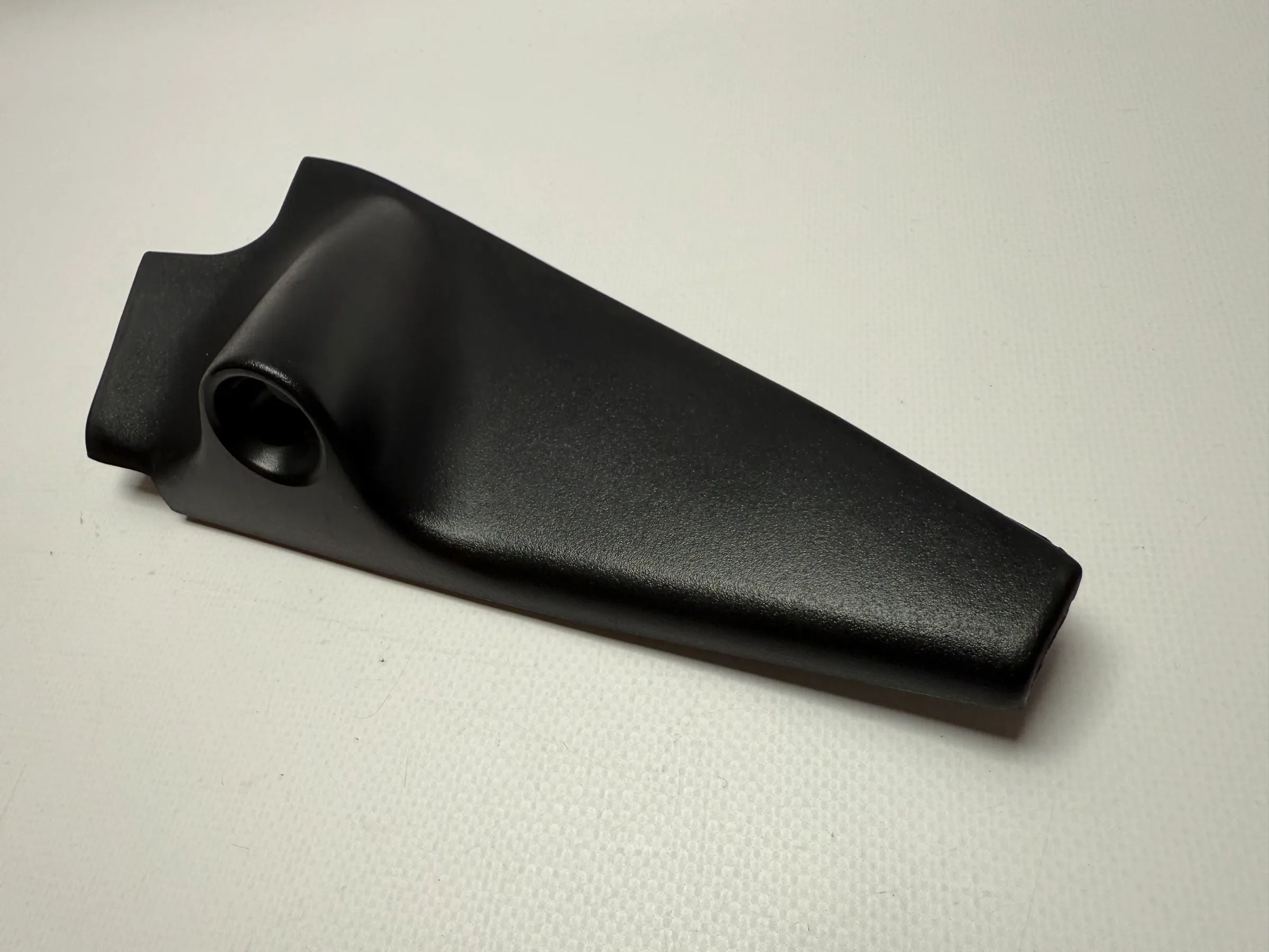 Оригинальная правая накладка зеркала внутренней отделки Peugeot 106 9610363177