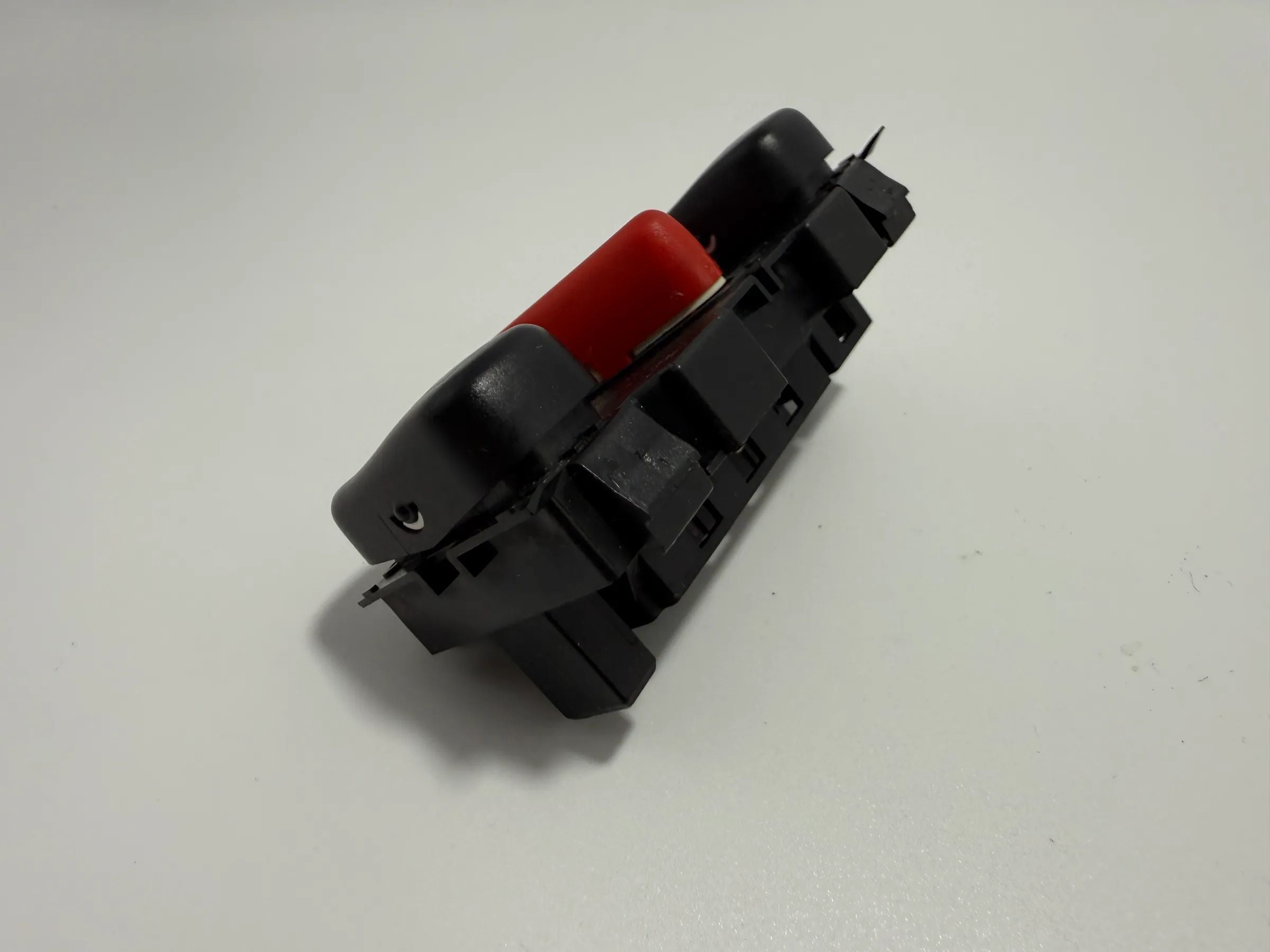 Originele Mercedes W202 W208 W210 waarschuwingsknop, hoofdsteun 2088200310