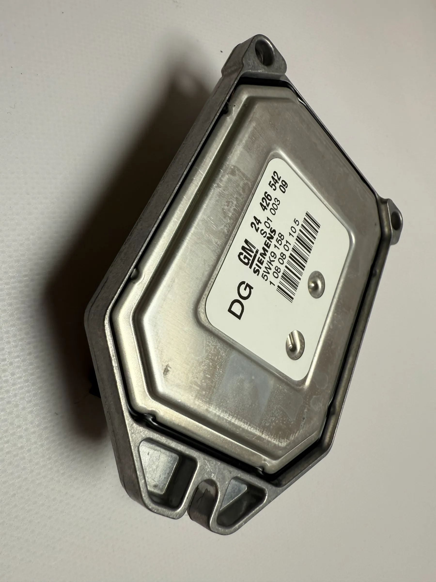 Origineel Opel Omega 2.2 16V 2198 CCM 106 KW Motormanagement Unit 24426542