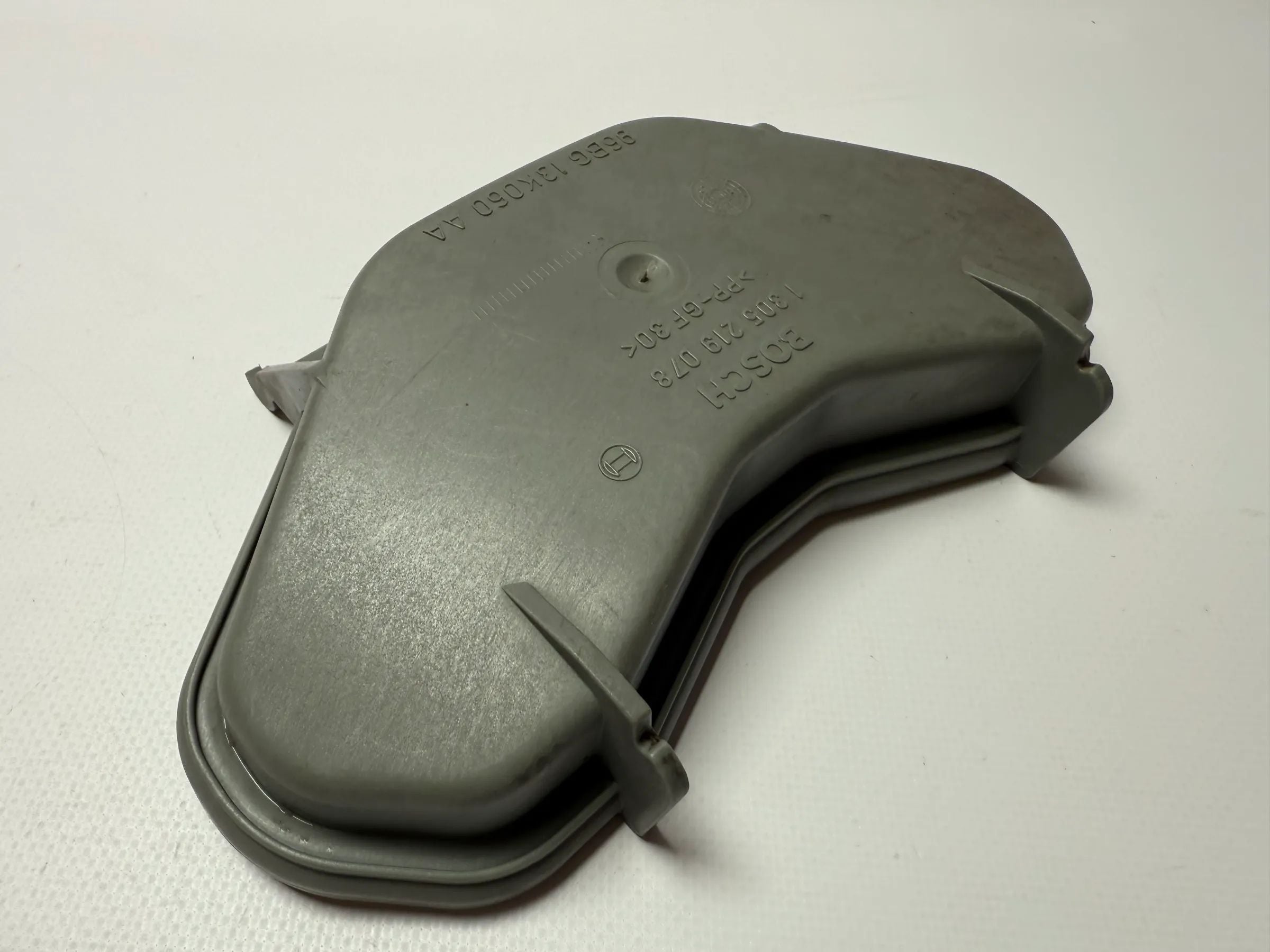 Original Ford Mondeo Tampa do Farol GBP/BNP/BFP Esquerdo/Direito Bosch 1305219078