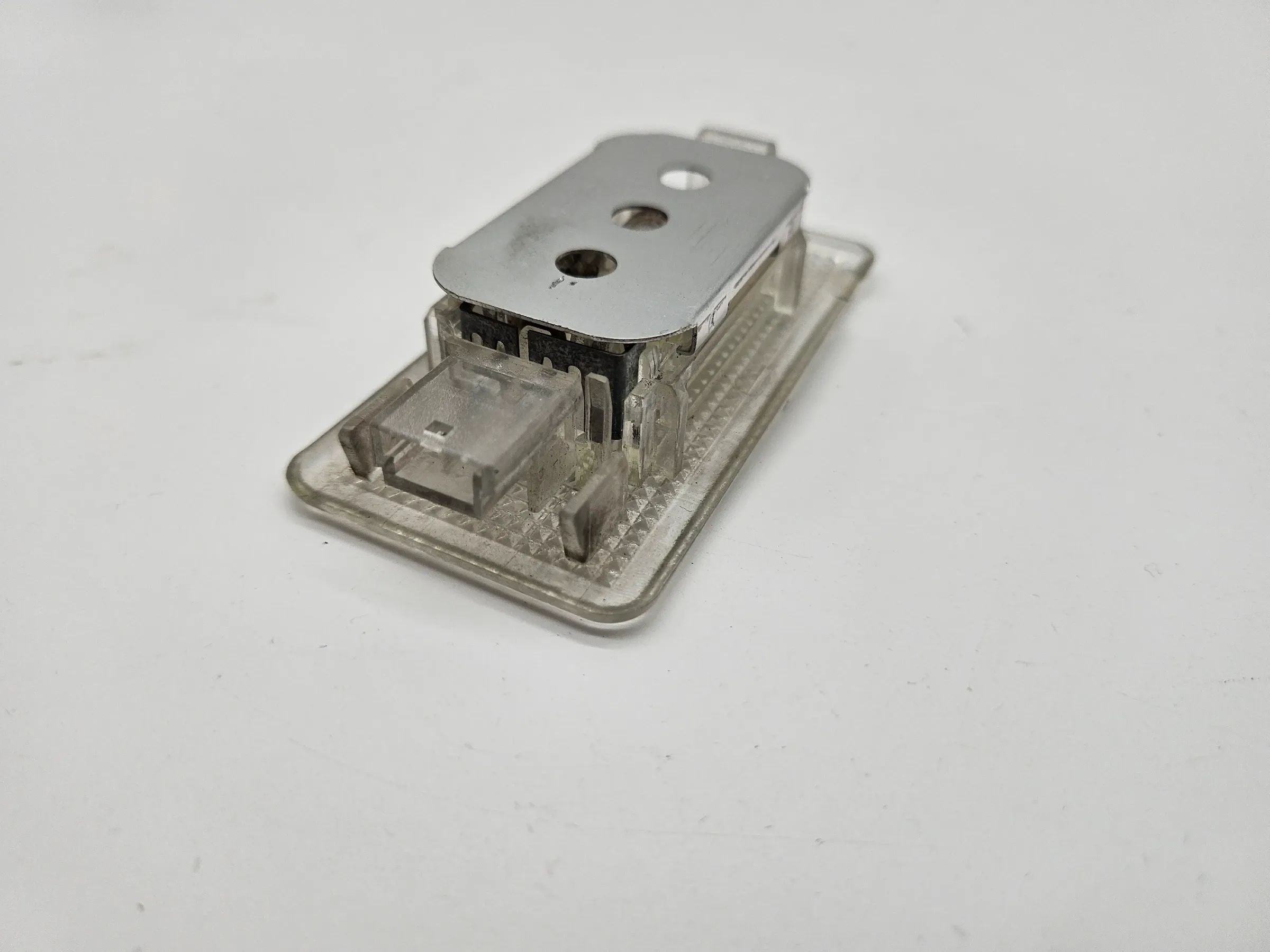 oryginalne BMW X5 E53 oświetlenie wnętrza lampka klapy bagażnika 8382358