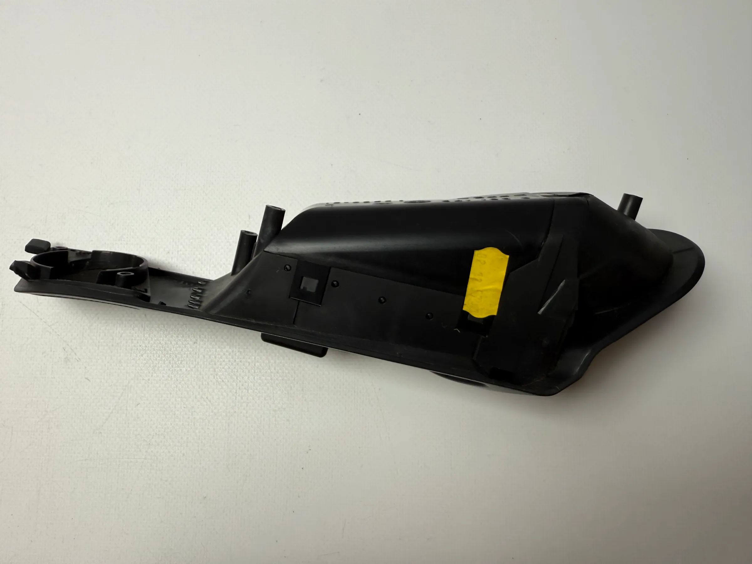 Orijinal BMW E39 Hava Menfezi Sol 8 391 173