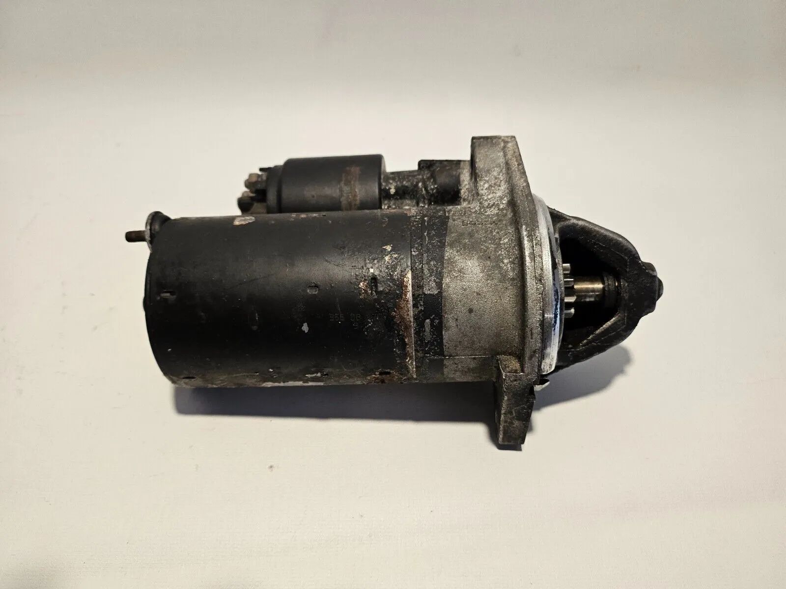 純正 Opel Vectra A Astra F V94 2.0 スターター Bosch 0001107015
