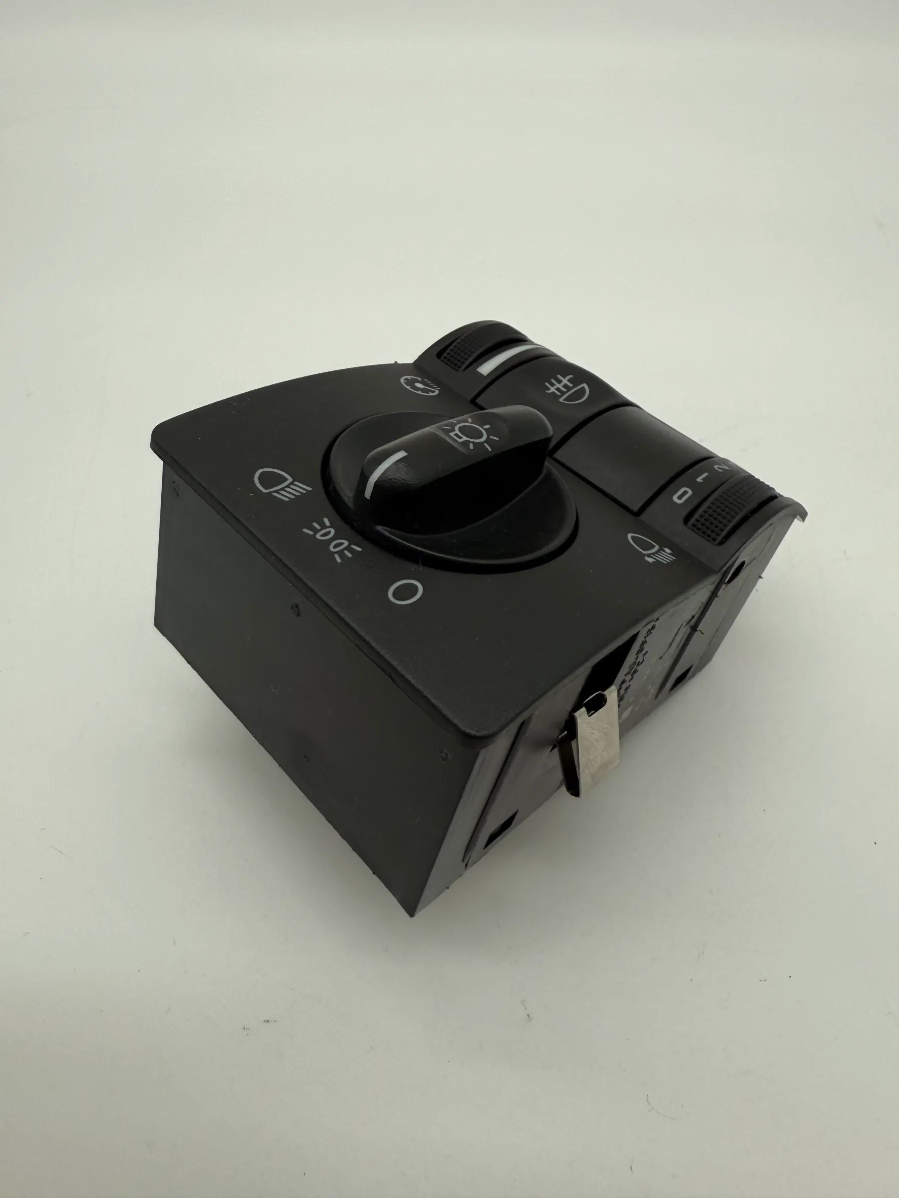 Interrupteur de phare Opel Corsa C 9116613 0524119