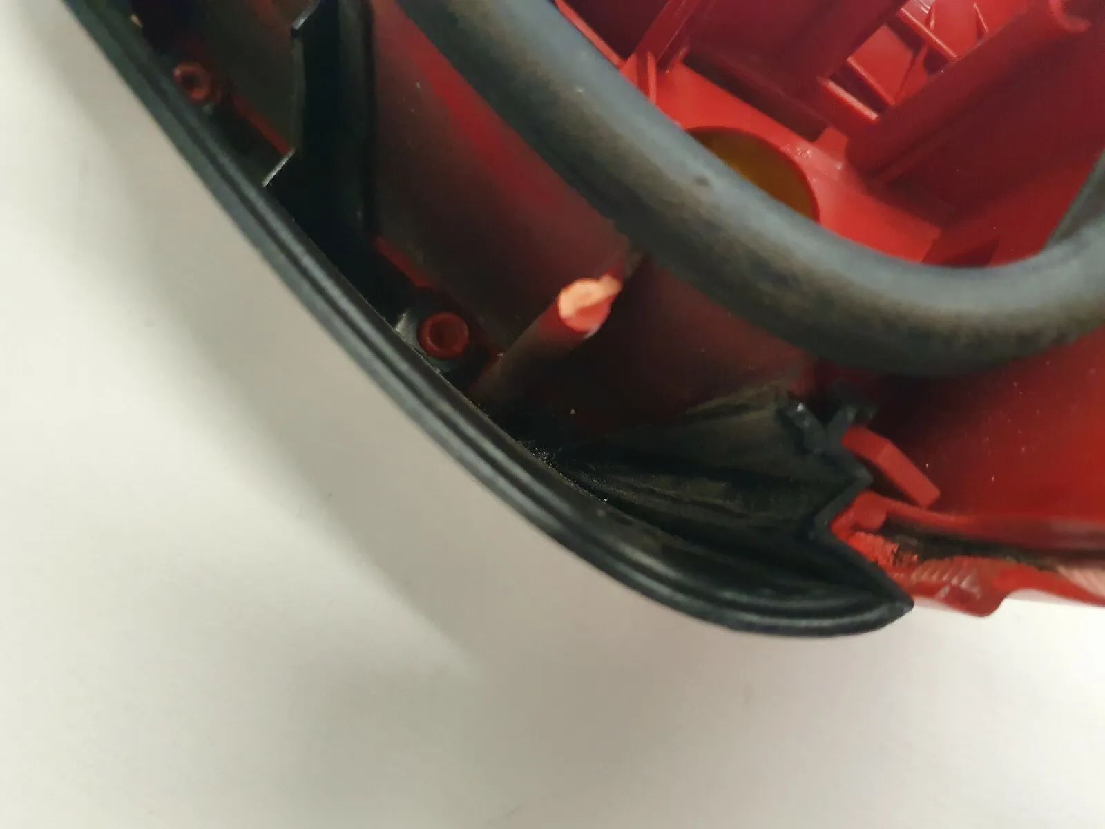 Peugeot 106 ´00 Benzin 1,4 Bremslicht Rückleuchte Bremsleuchte rechts 2274 K8