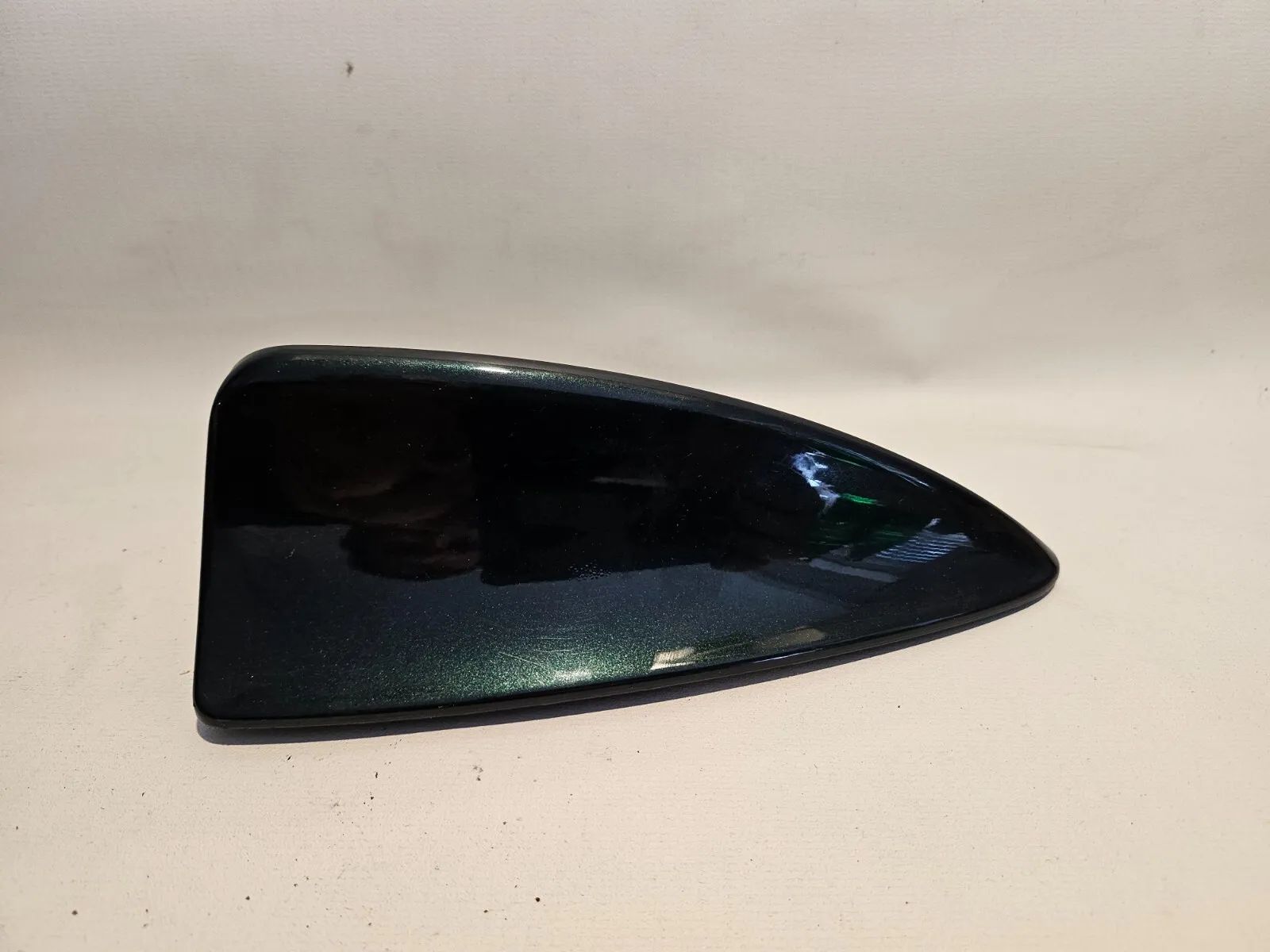 純正 BMW E60 E61 GPS用ダッシュアンテナカバー オックスフォードグリーン 21367510