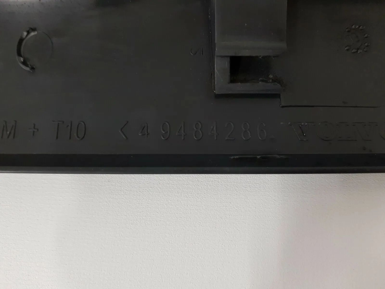 origine Volvo S60 baguette porte baguette pare-chocs baguette arrière gauche 49484286