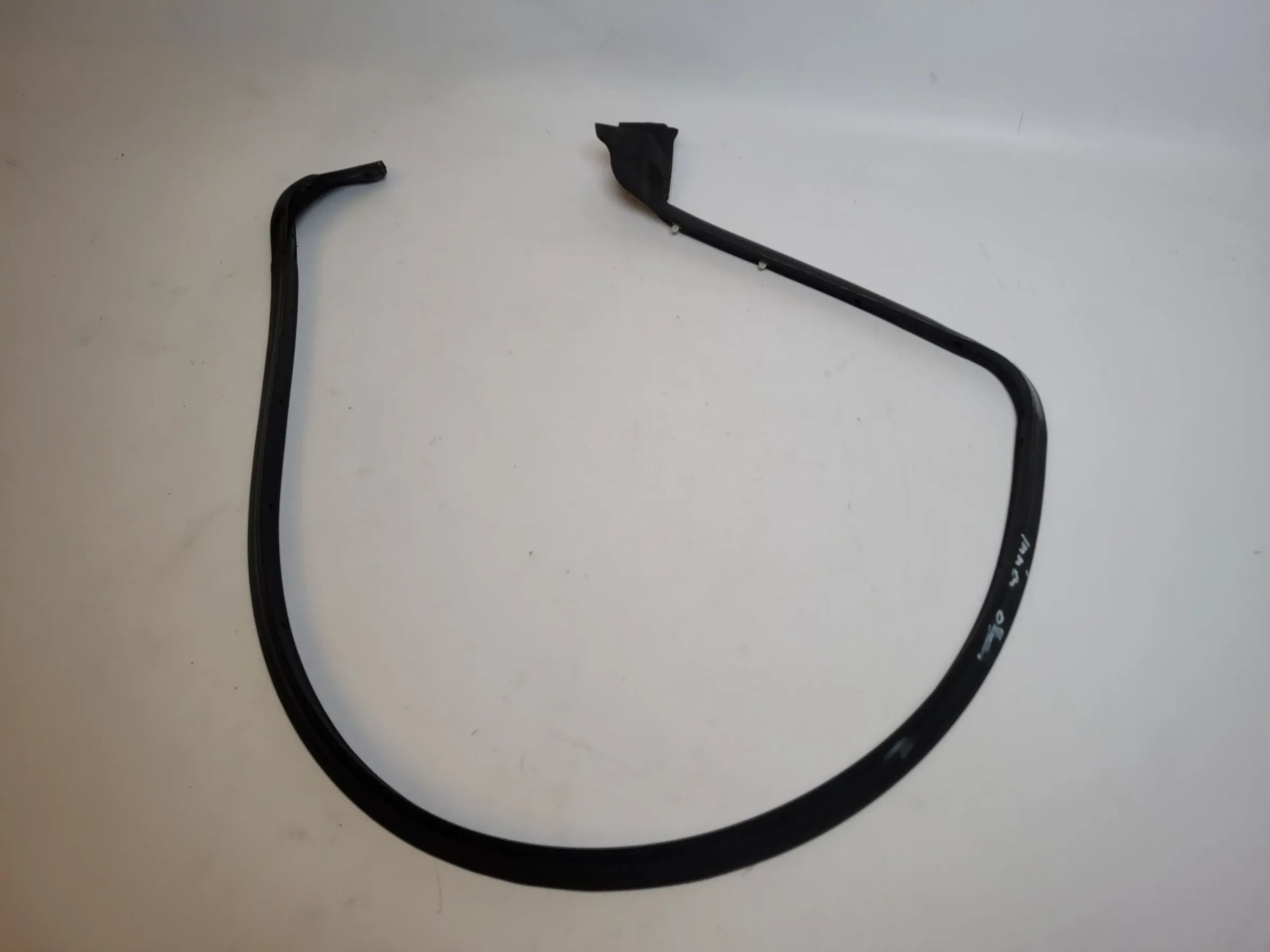 Fiat Punto Grande 199 Rahmen Dichtung Vorne Rechts Original