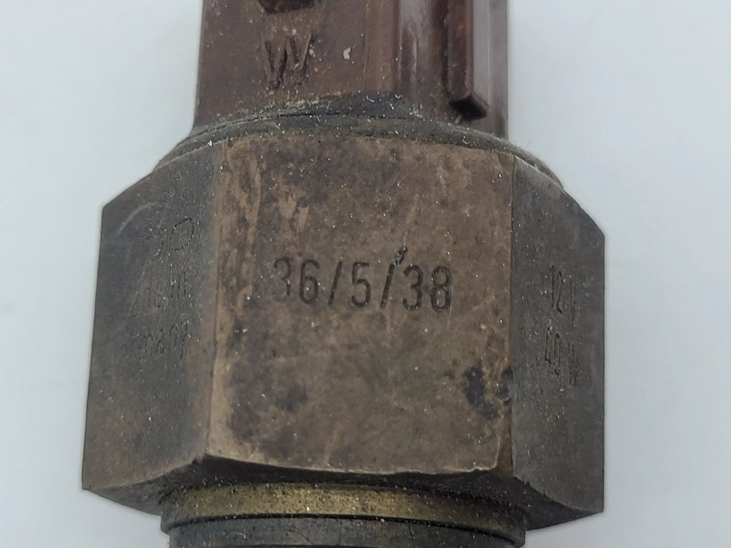 BMW 5er E28 E34 6er E24 7er E23 E32 Kühlflüssigkeit Temperaturfühler 0280130023