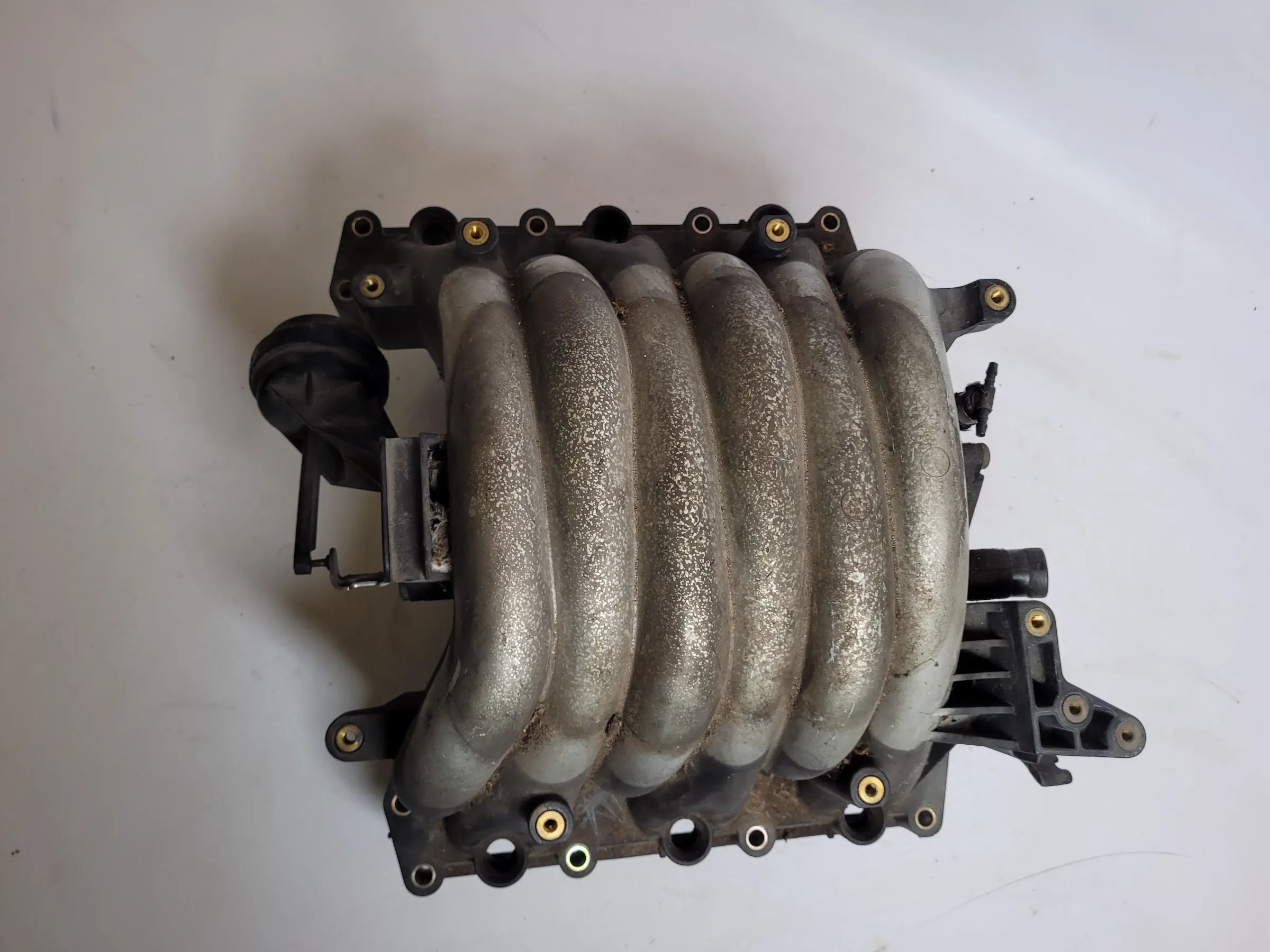 Audi A4/A6 4B/8D 2.4, 121KW Ansaugbrücke Ansaugkrümmer 078133151AK Original