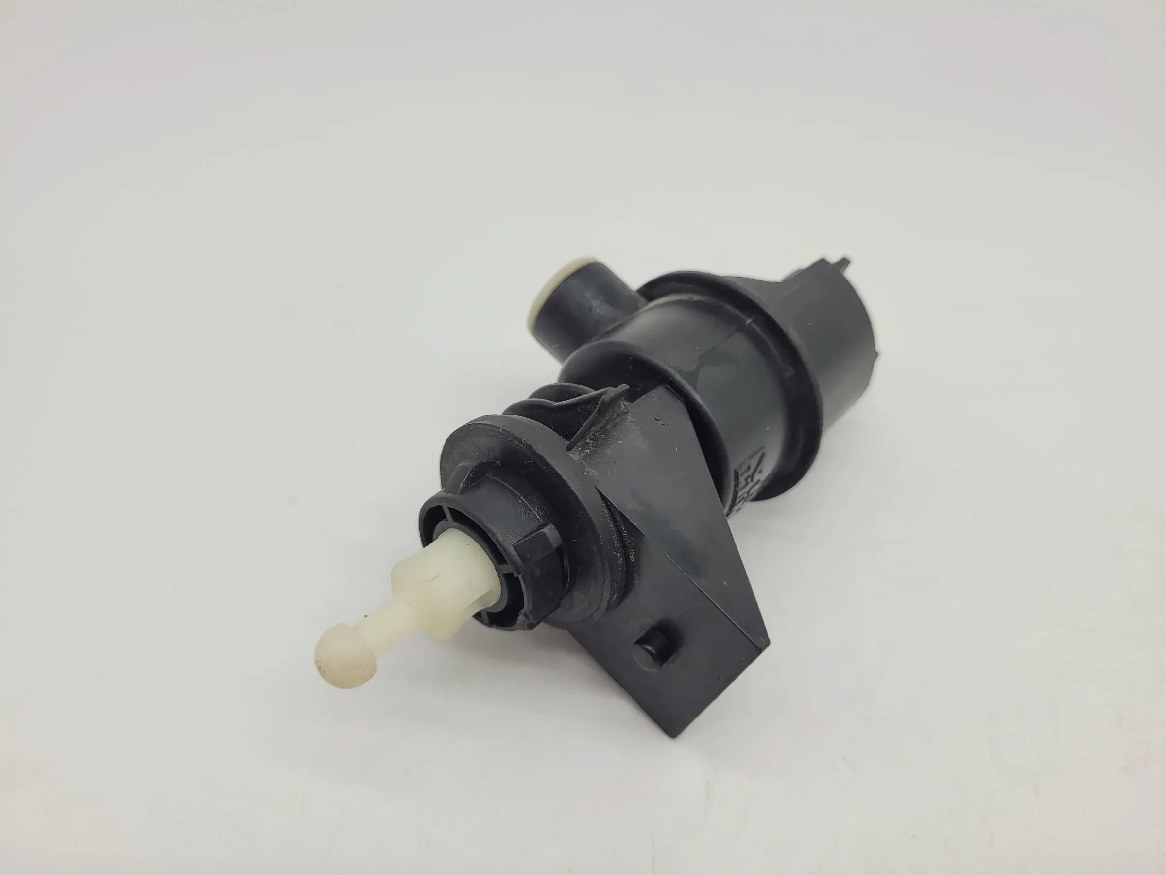 Dacia Logan LS/KS Scheinwerfer Stellmotor LWR L/R (8200211006) (Original)