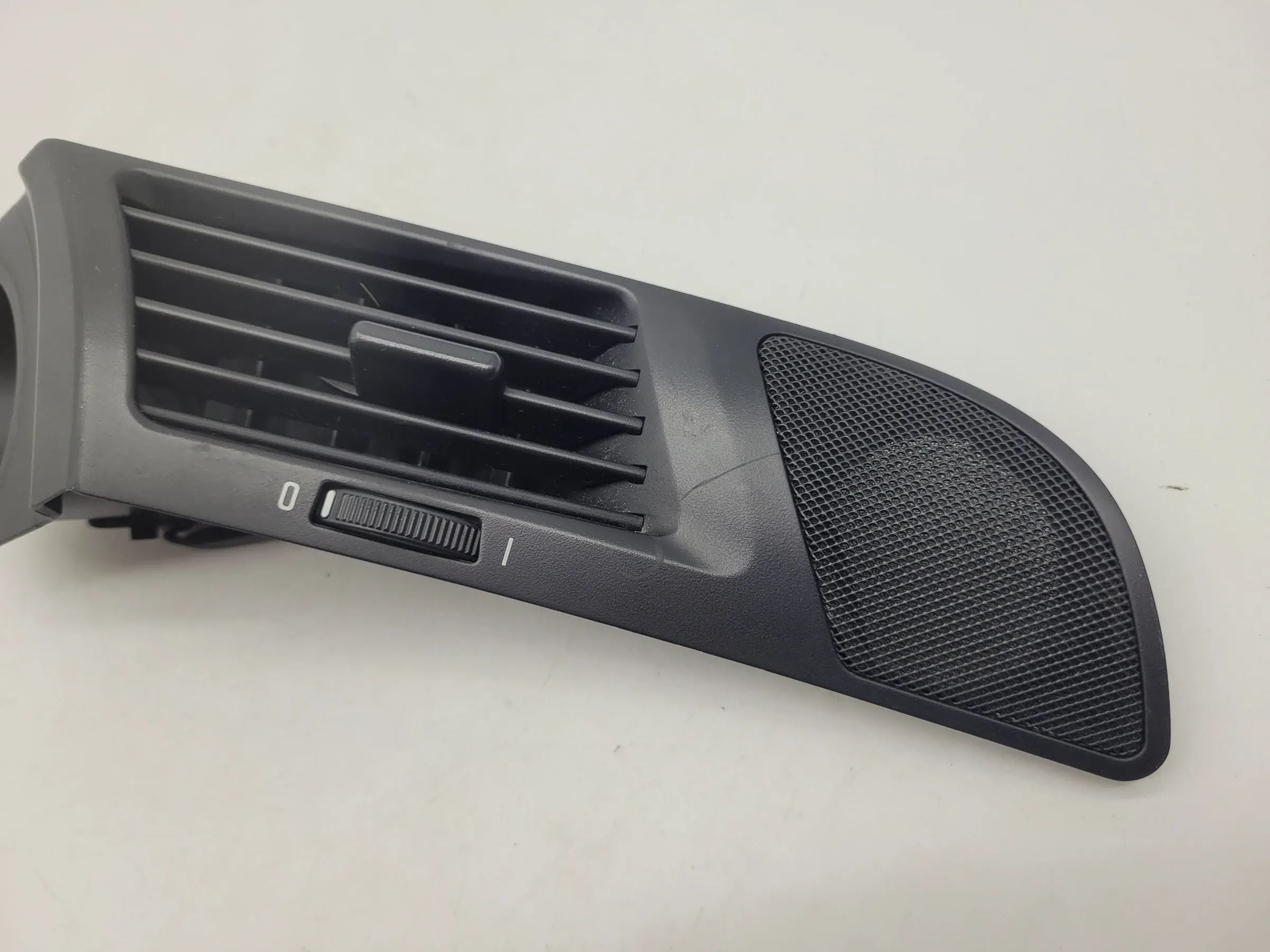 BMW 5er Touring Lüftungsgitter Frischluftgrill Tür Rechts Vorne 8391174 Original