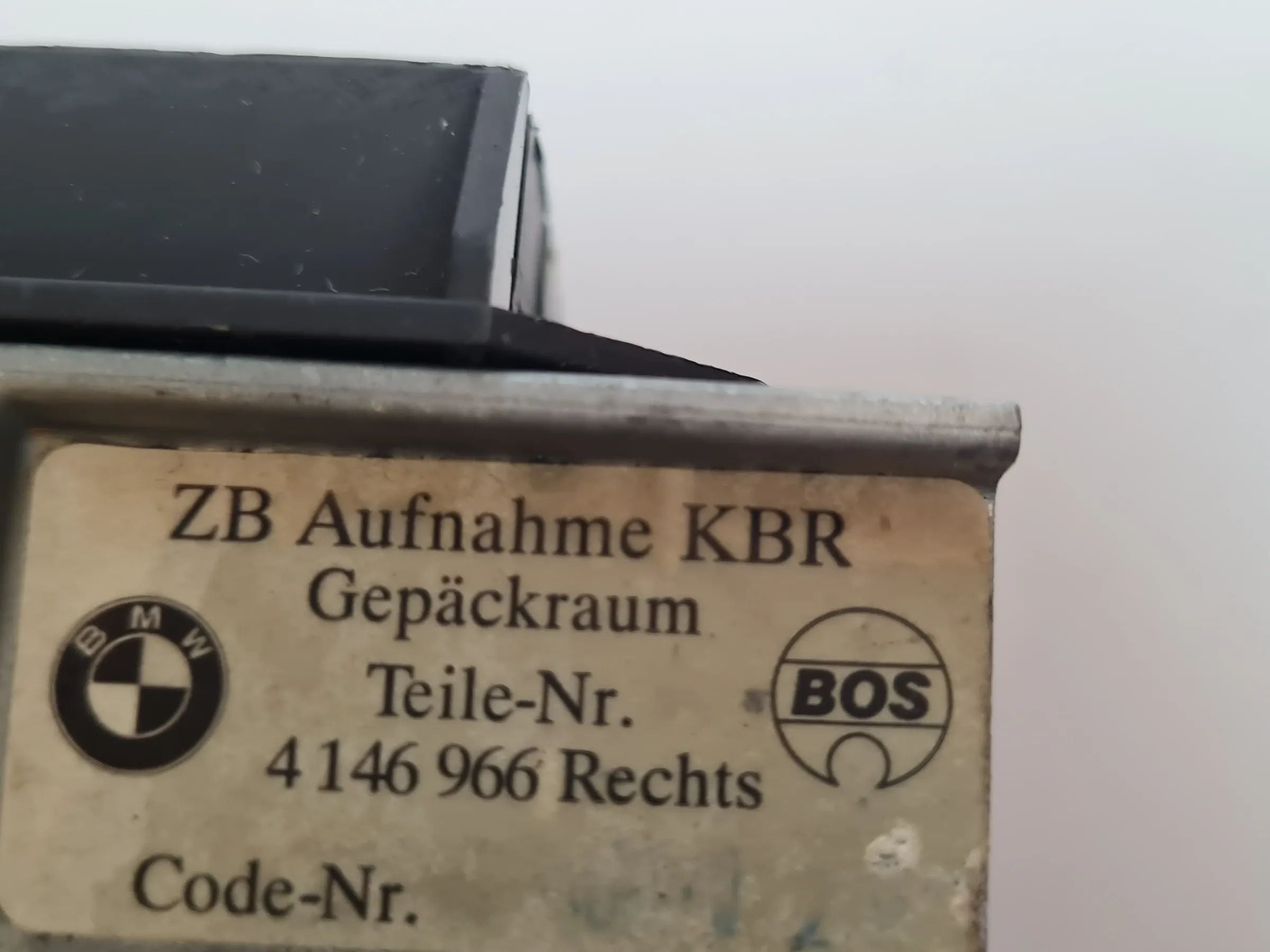 BMW X5 E53 Gepäckaufnahme Sichtschutzrollo Rechts 4146966 (Original)