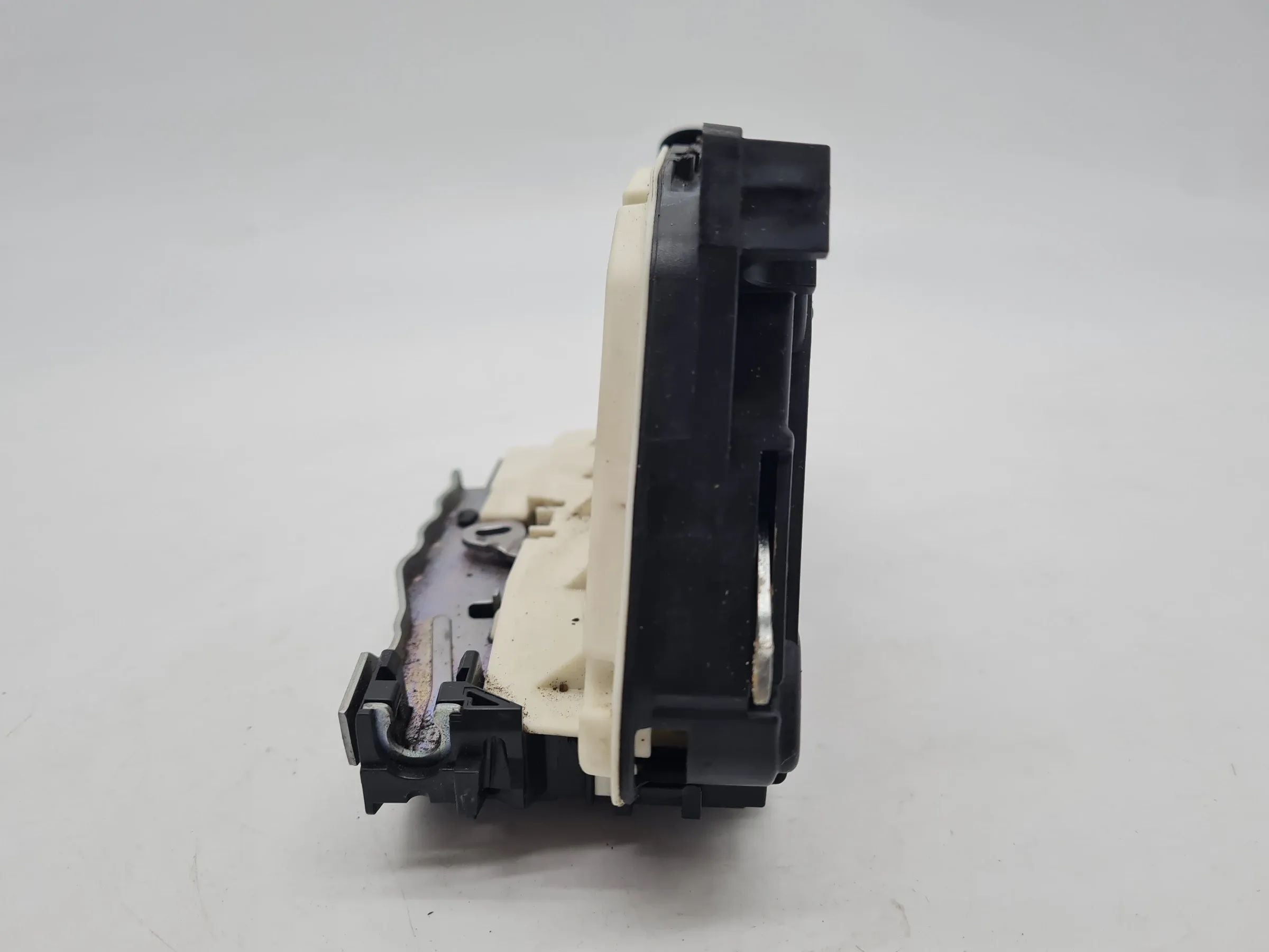 Original Seat Ibiza IV (6J5/6P1) Stellmotor Türschloß ZVS Rechts 5N1837016A