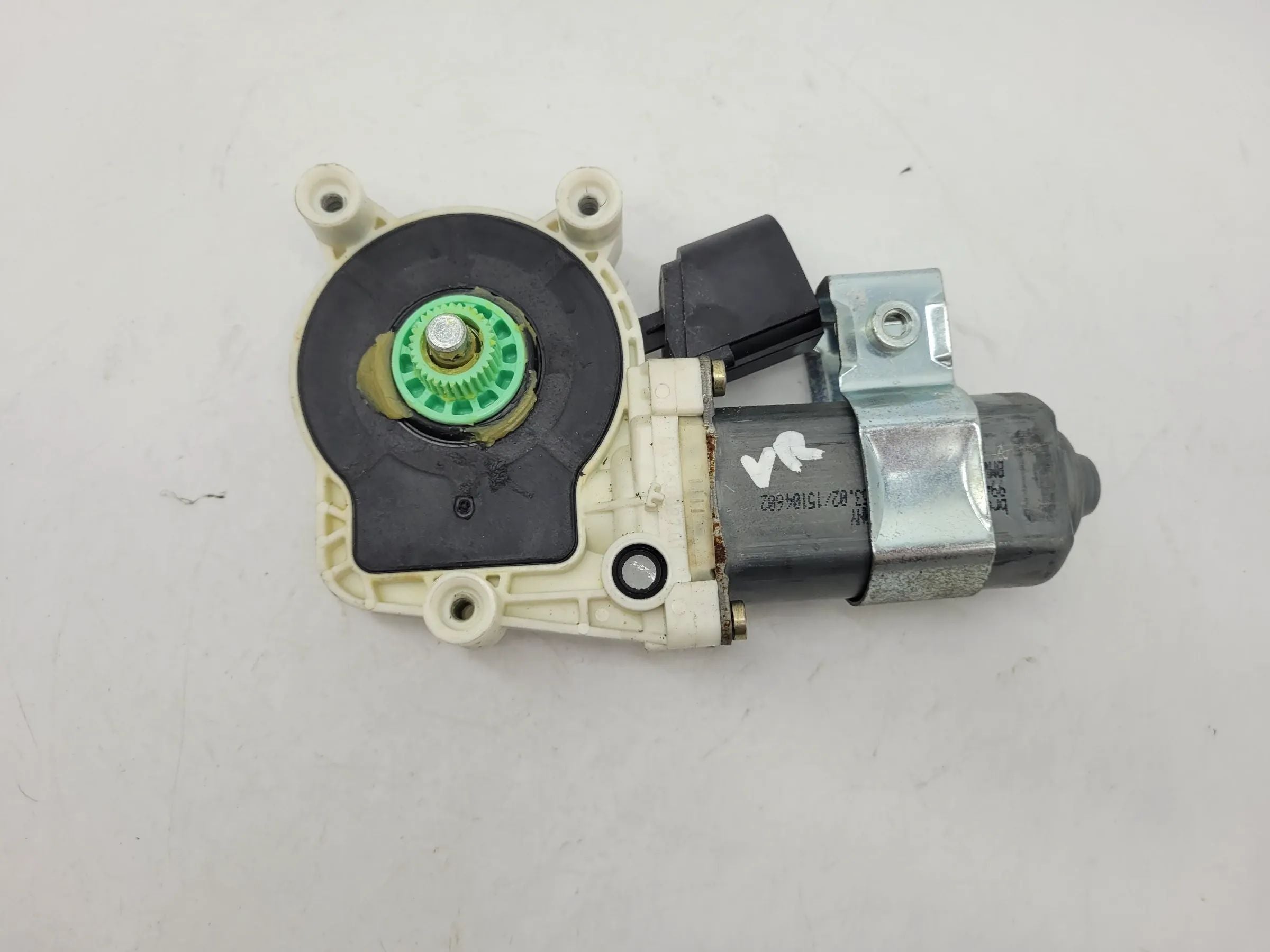 BMW 5er Touring E61 Fensterhebermotor Vorne Rechts 6922268 Original