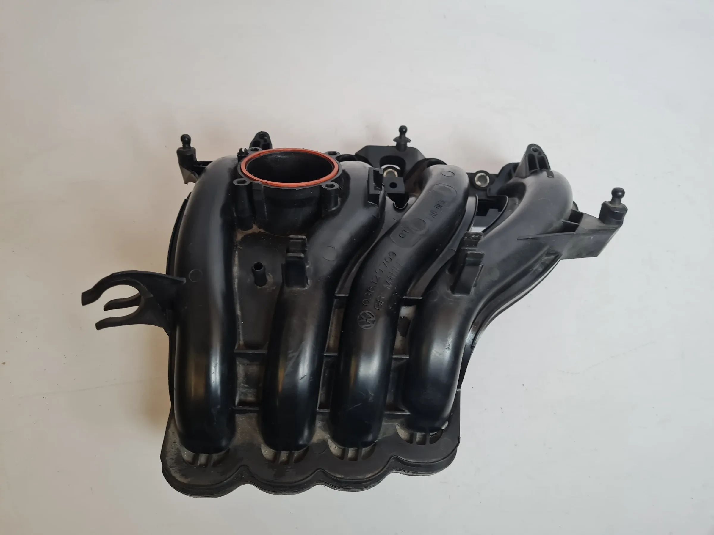 Original VW/Seat Ibiza/Polo 1.6 (6L/54/9A) Ansaugkrümmer Mahle 036129620