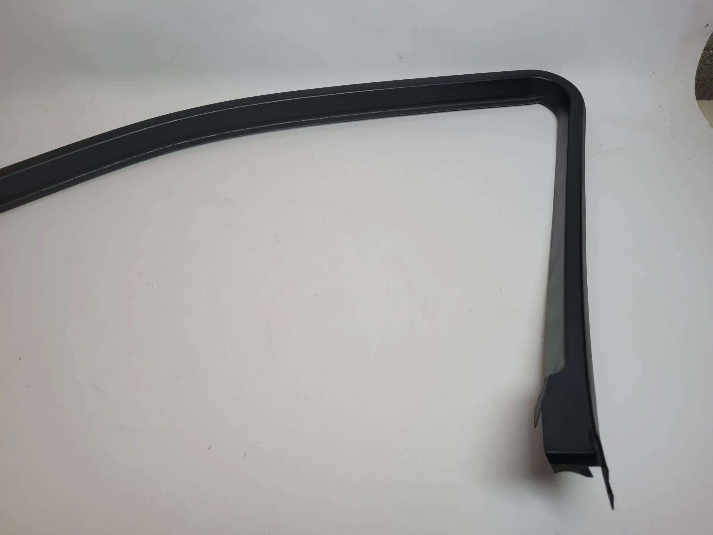 BMW 5er Touring E39 Blende Fensterrahmen Tür Rechts Vorne 8183732A Original