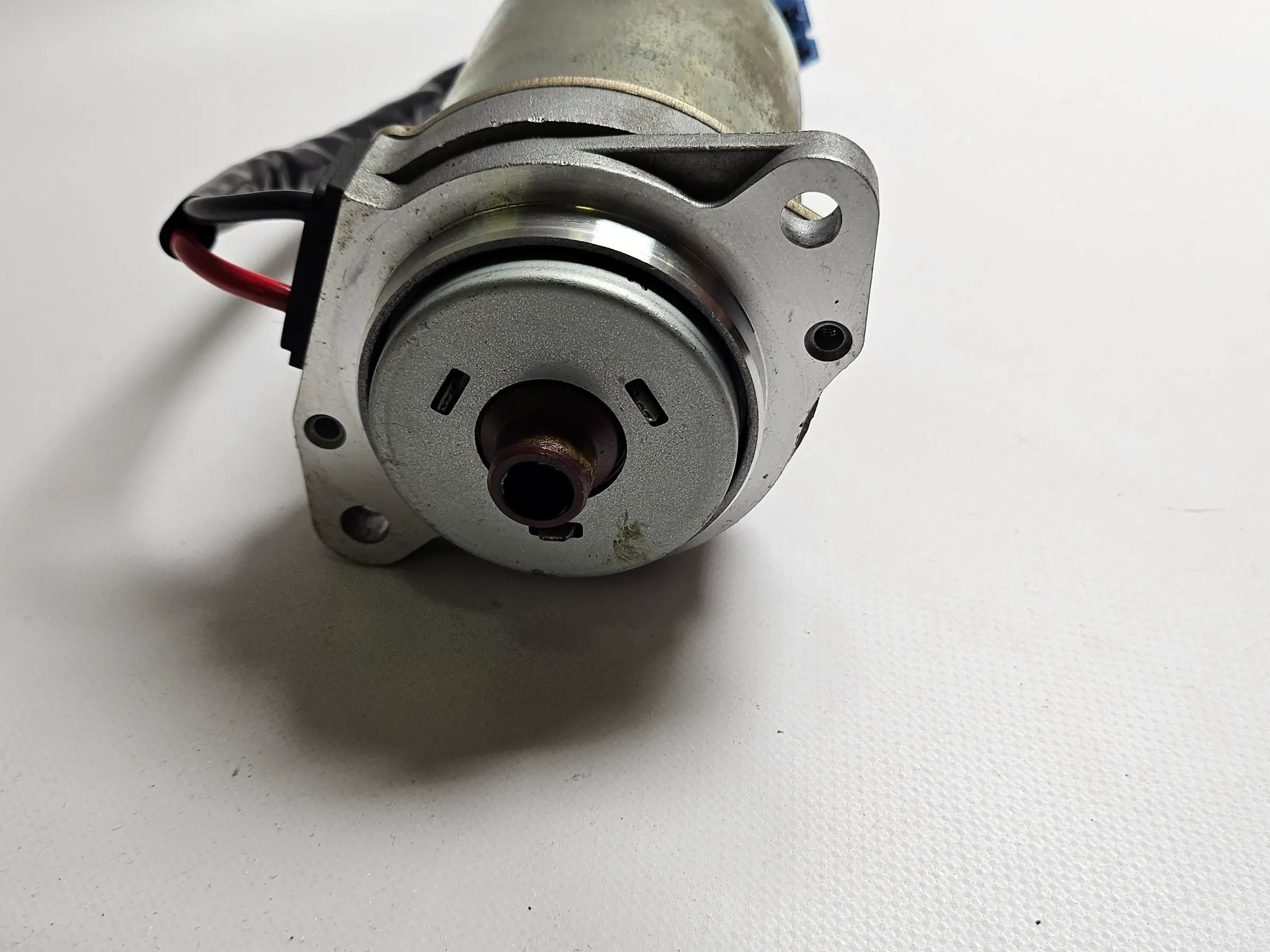 Opel Corsa C Assistance Direction Servodirection Servomoteur 09115125 9156064EA 001407140
