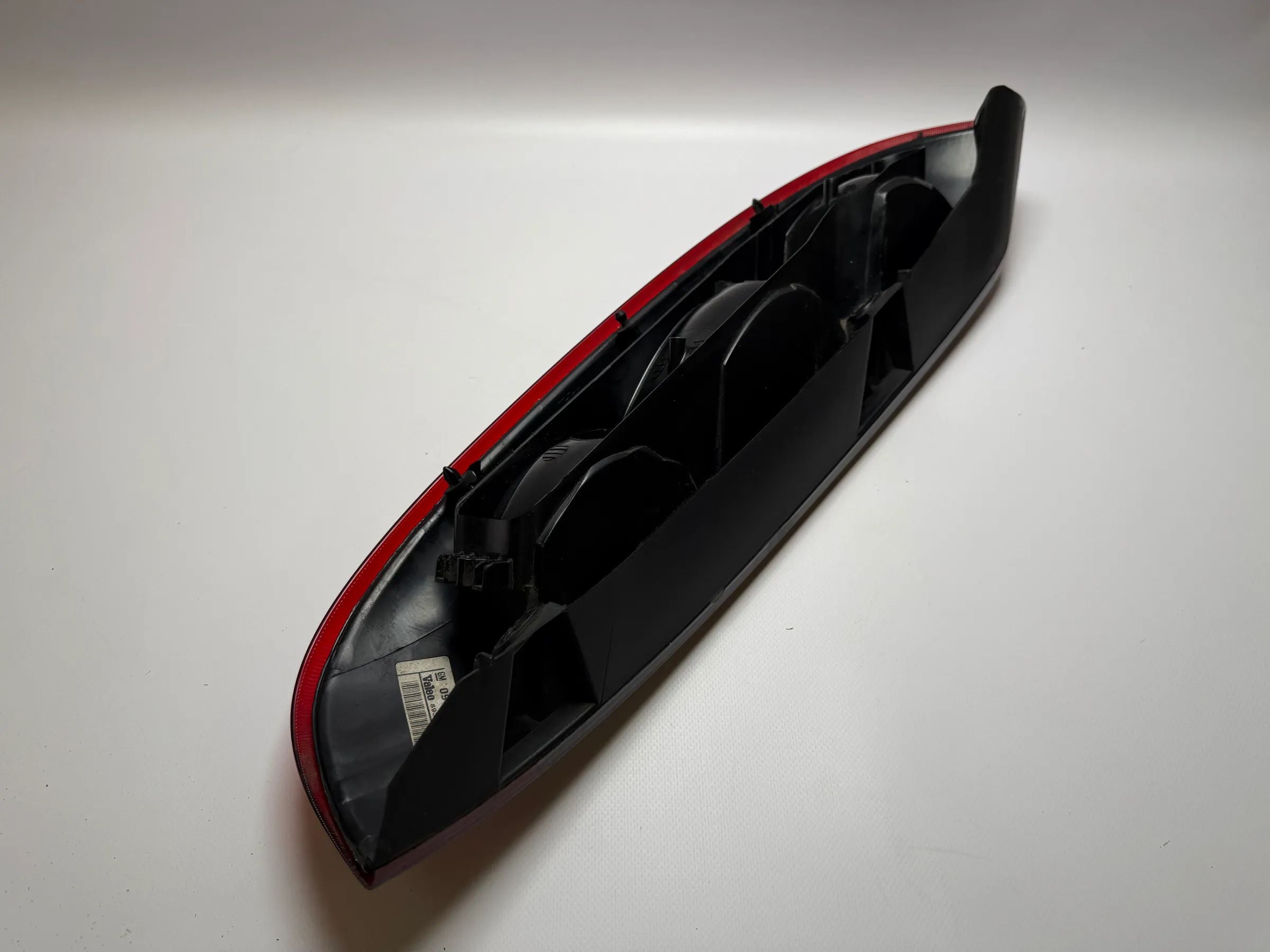 อะไหล่แท้ Opel Corsa C X01 ไฟท้ายขวา Valeo 09114337 / 89302181