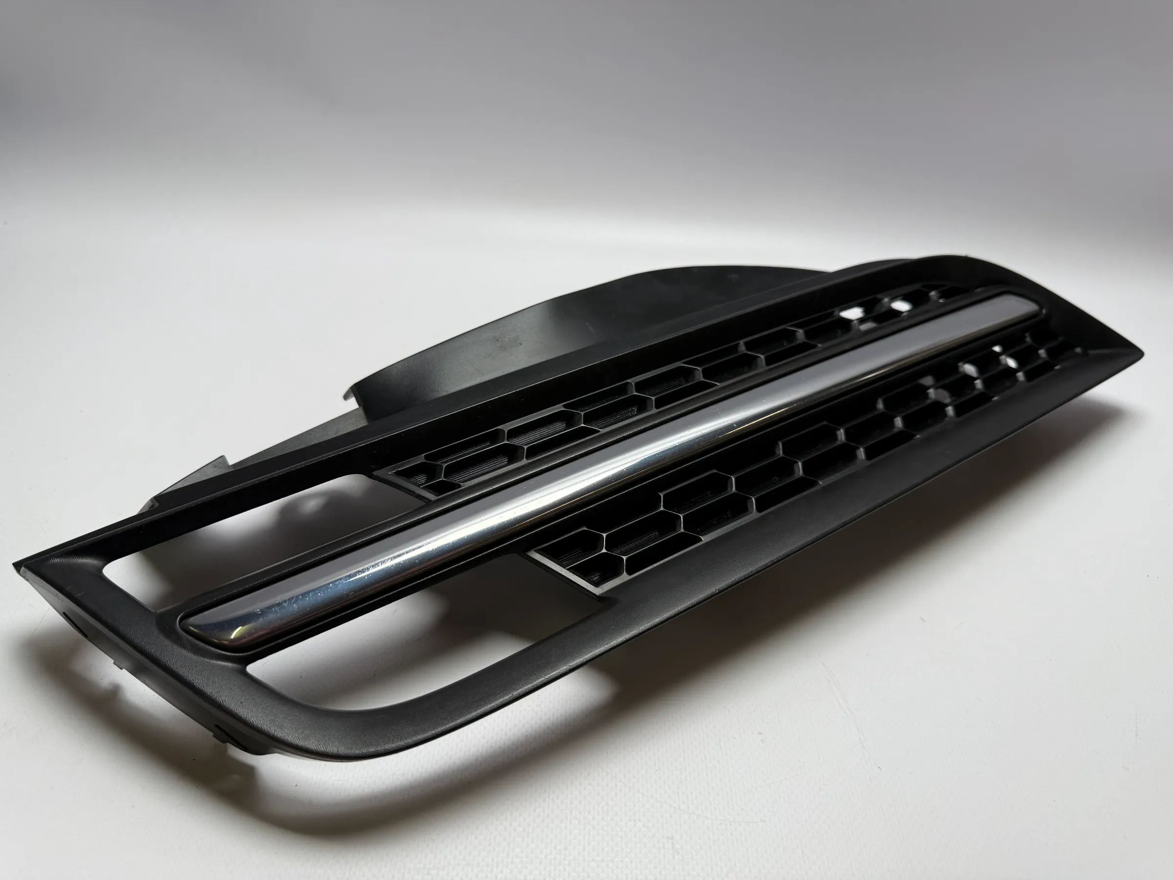 Rejilla Original de Radiador y Aire para NISSAN MICRA III 62320 BC400