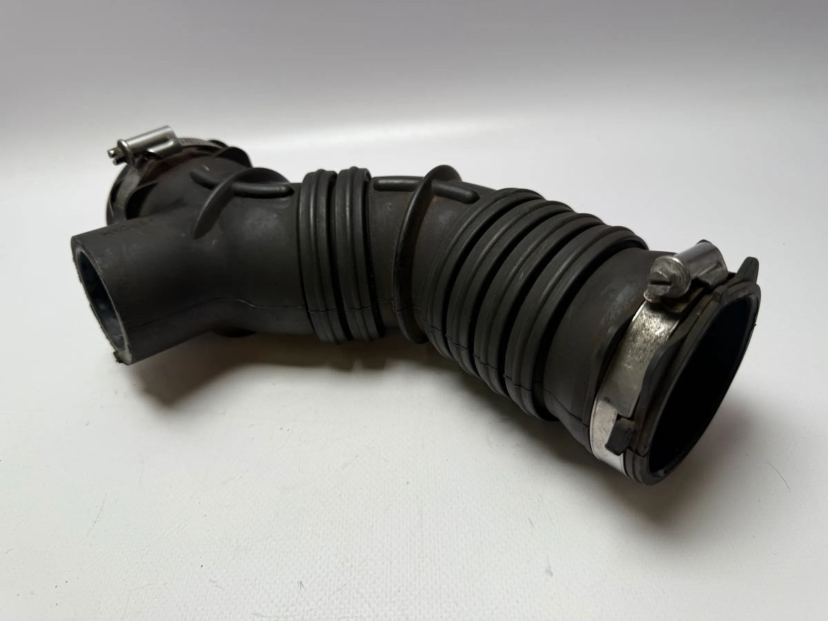 Original RENAULT Megane air intake hose 8200185087