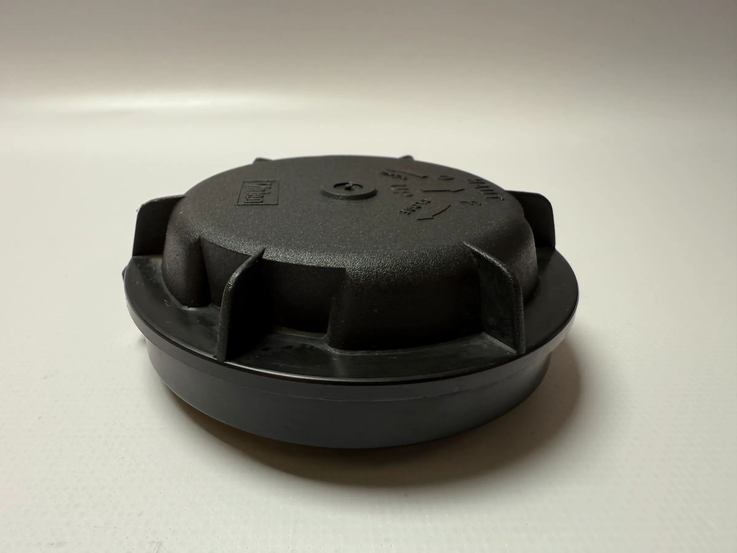 Peça Original Valeo Opel / Fiat / Citroen Tampa de Farol 80mm 89001811