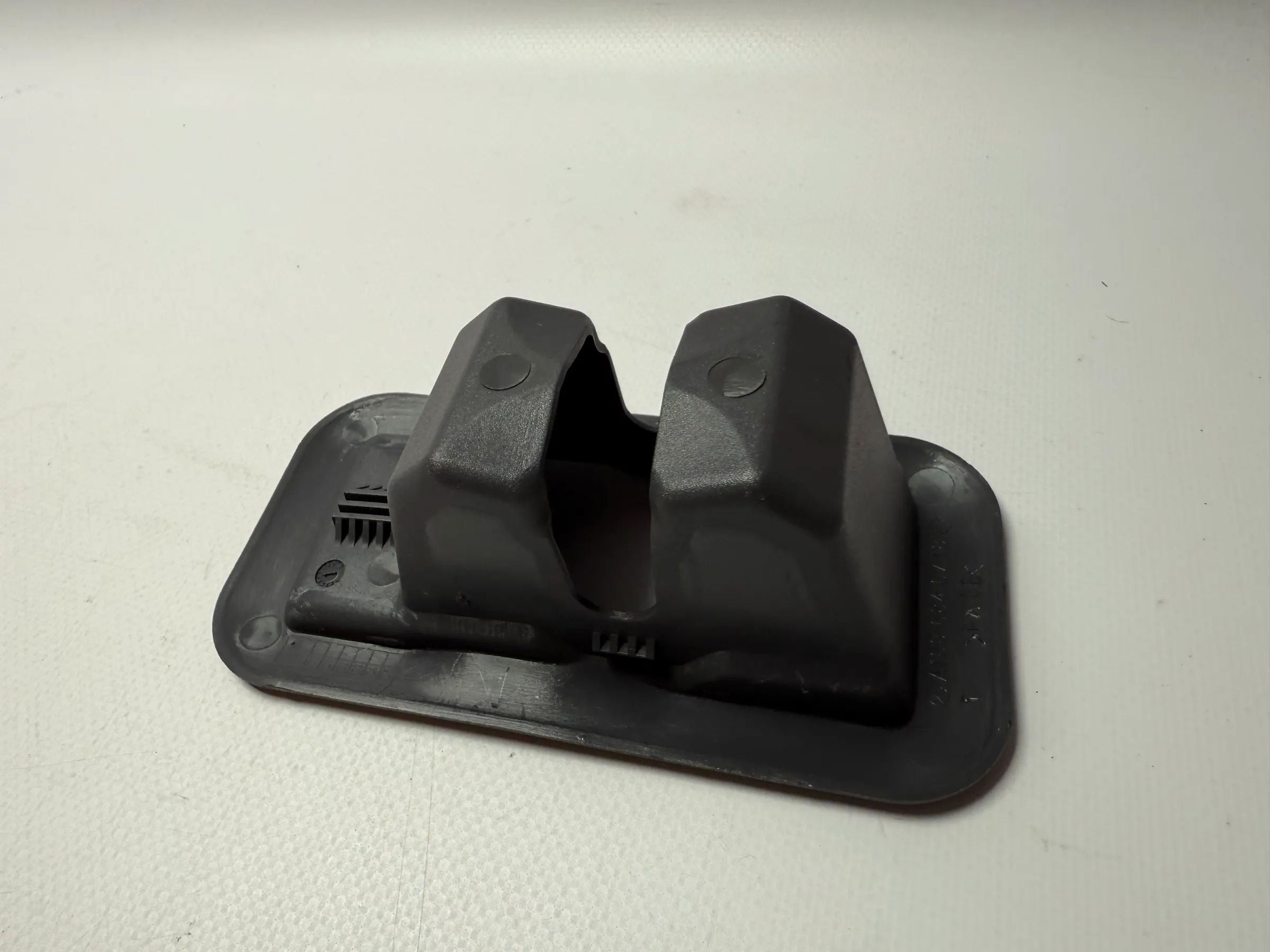 Original Mercedes Benz A-Klasse W168 Penutup Pengikat Kursi A1686840718