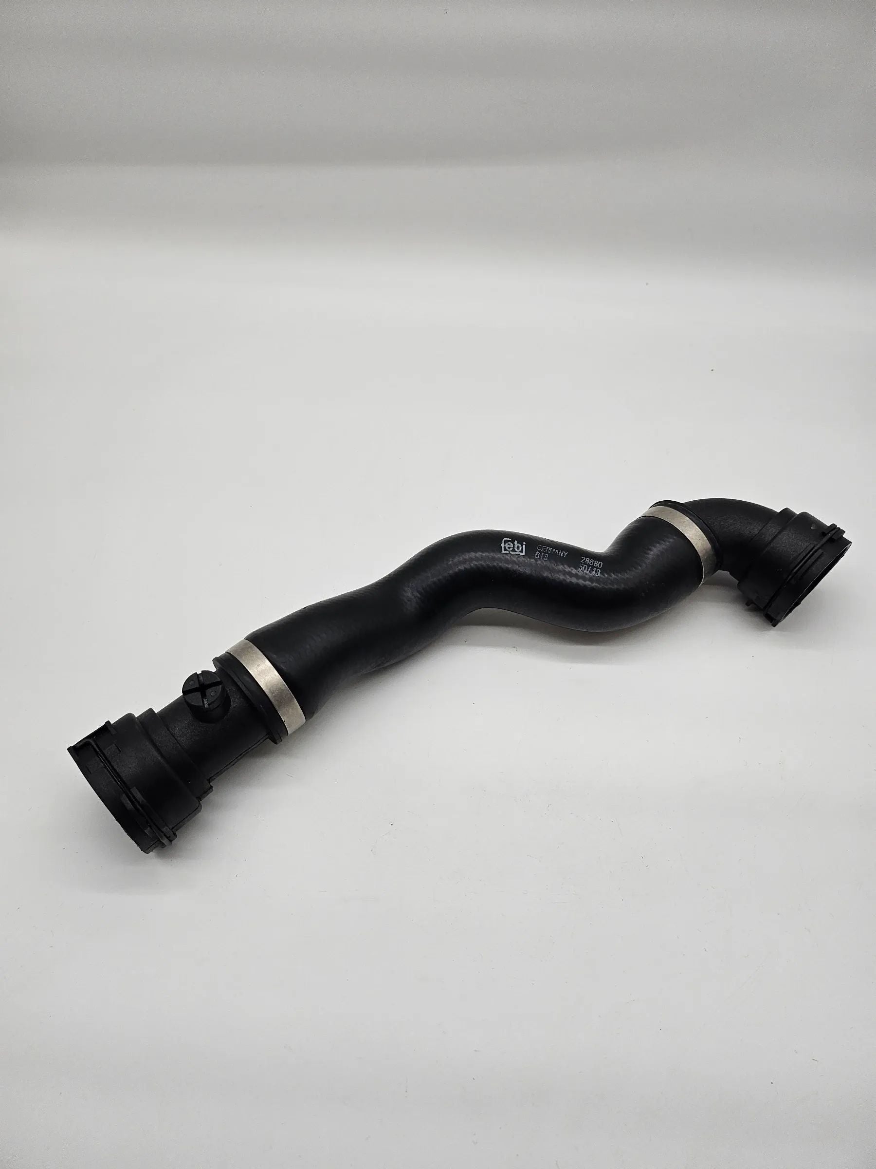 Tubo radiatore FEBI per BMW E39 520-528i E38 728i M52 M54 sinistro superiore 11531705223