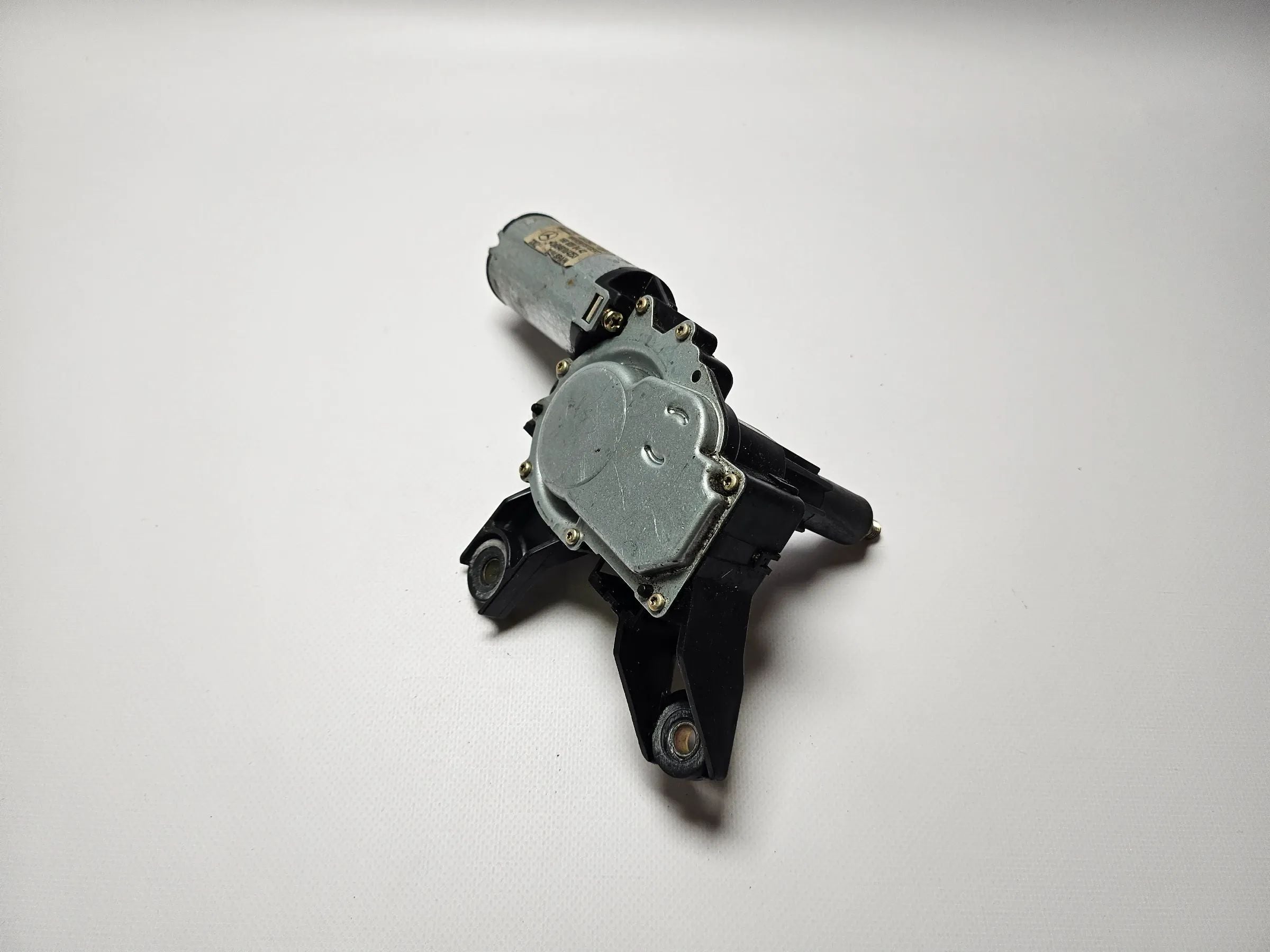 Moteur d'essuie-glace arrière Orig Mercedes Benz W168 W414 1688200442