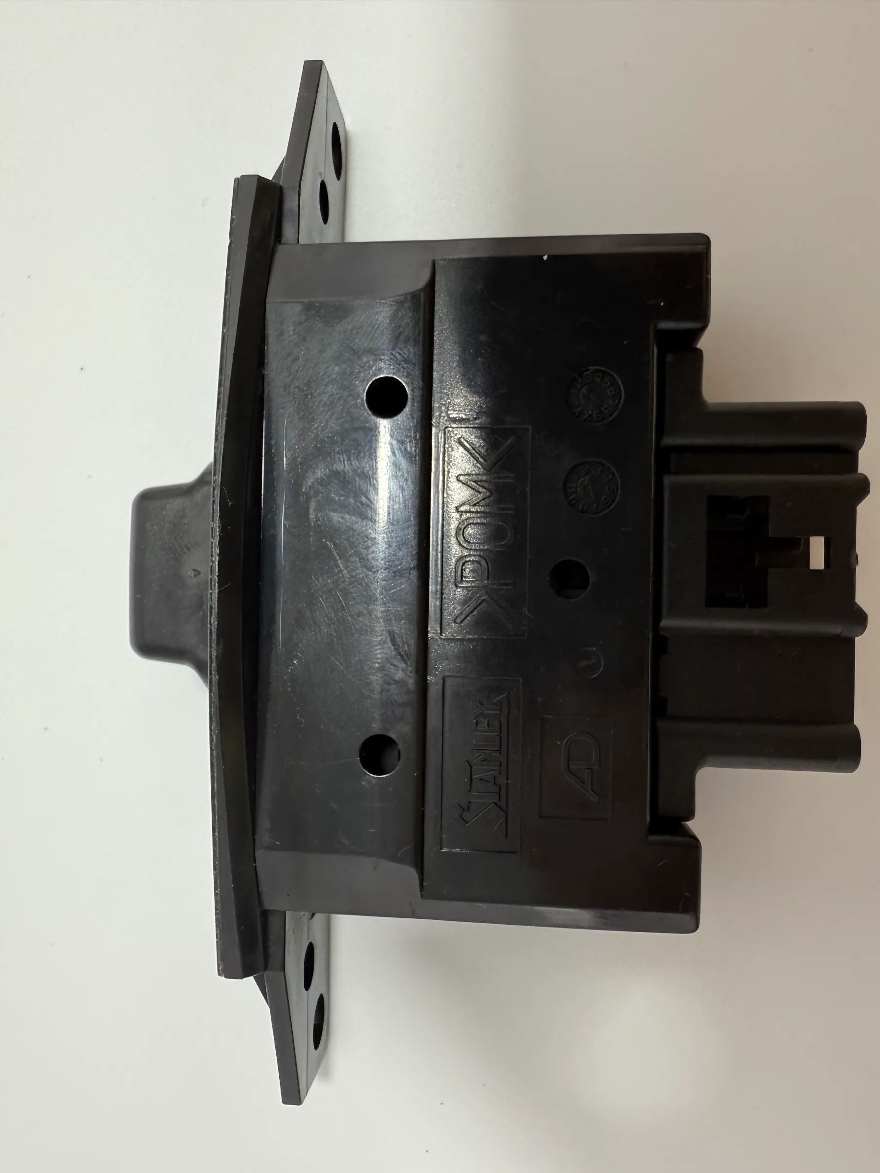 Originele Mazda MPV II Klimaatregeling Luchtsturing Stanley LC73 613 40